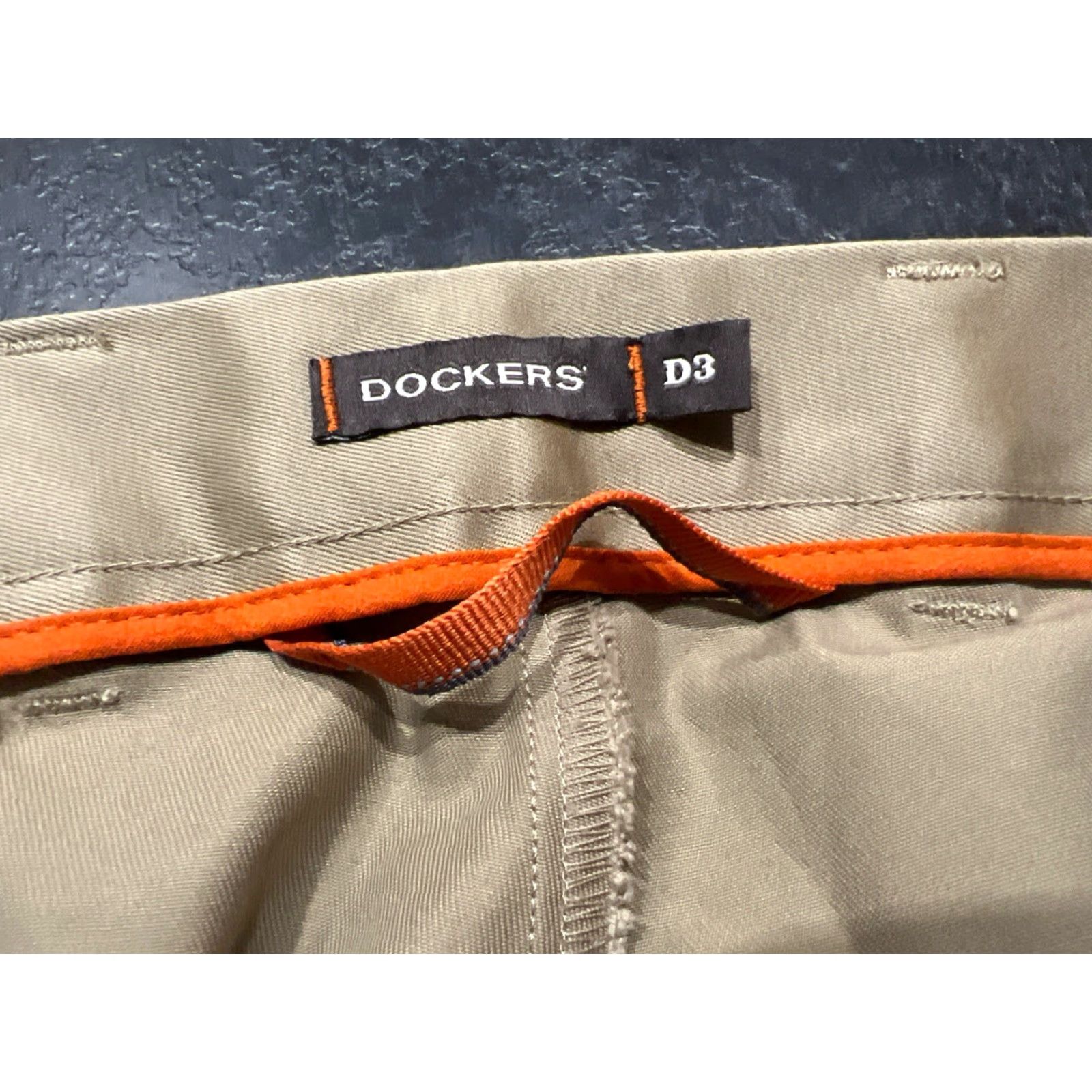Dockers DOCKERS Chino Pants Men Size 38x29 High Rise Classic Fit Casual Workwear Khaki Cotton Size US 38 / EU 54 - 3 Thumbnail