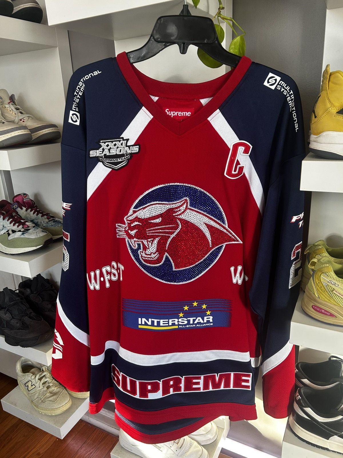 Supreme Supreme Rhinestone Hockey Jersey Red Size L Size US L / EU 52-54 / 3 - 1 Thumbnail