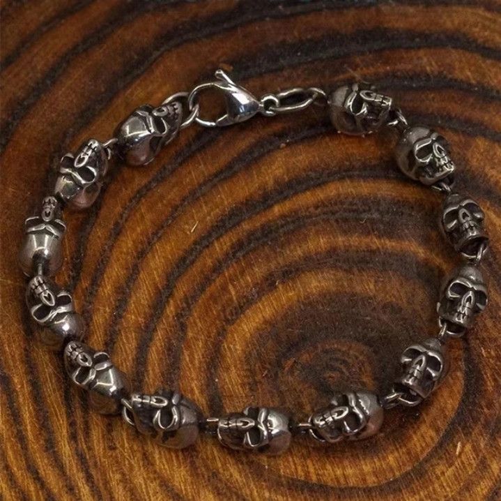Japanese Brand × Vintage Vintage Gothic Skull Head Bracelets Size ONE SIZE - 2 Thumbnail