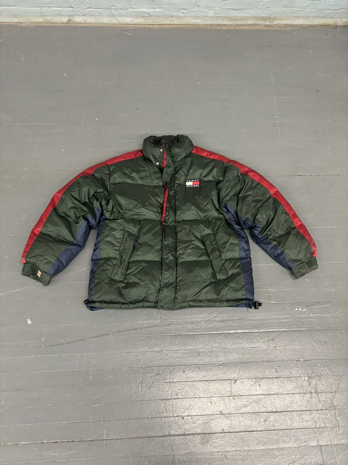 Tommy Hilfiger × Vintage Vintage Tommy Hilfiger Puffer Jacket Size US XL / EU 56 / 4 - 1 Thumbnail