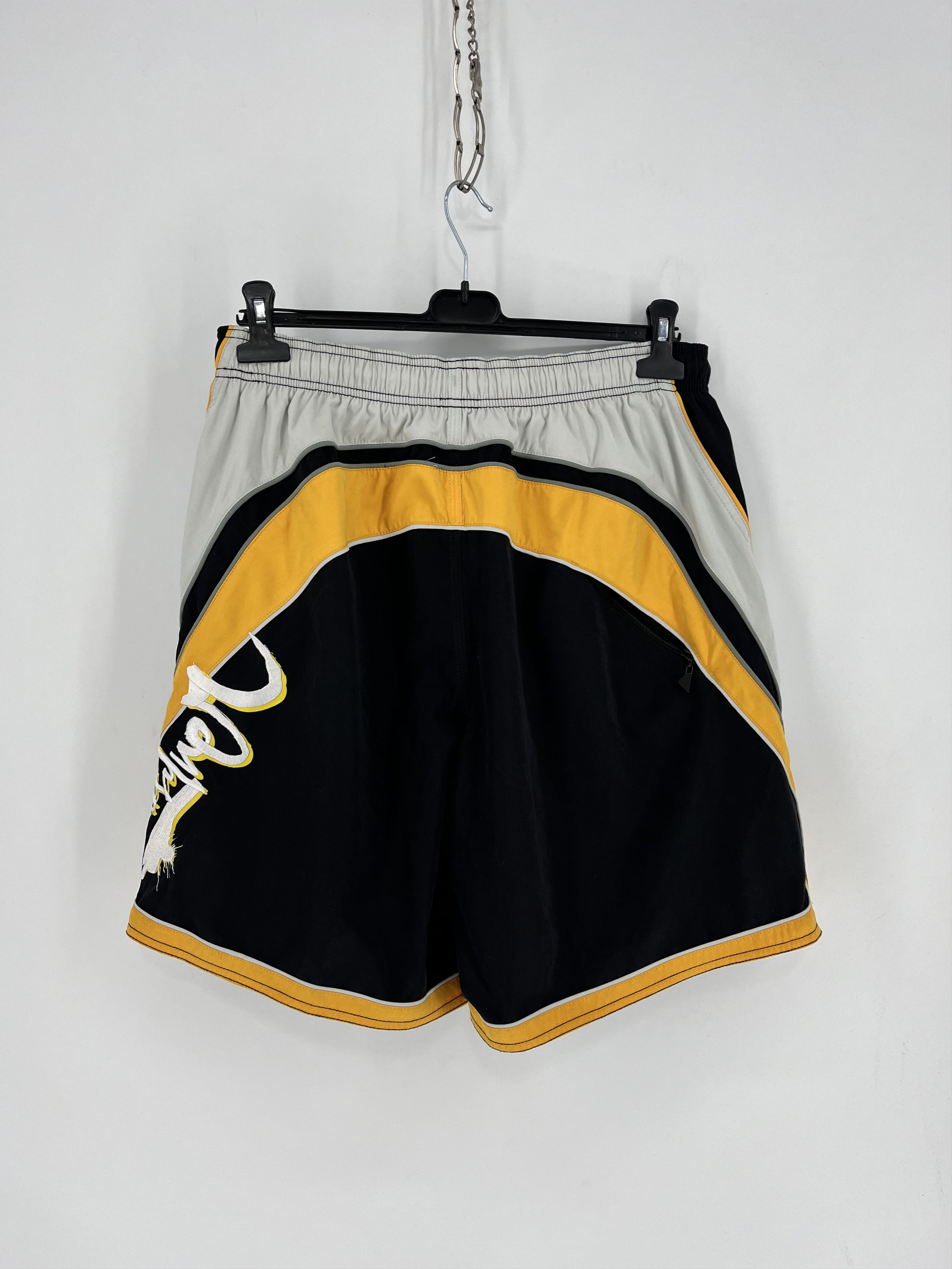 Quiksilver Vintage Quiksilver Shorts Big Logo Y2K Style 90s Surfing Size US 36 / EU 52 - 4 Thumbnail