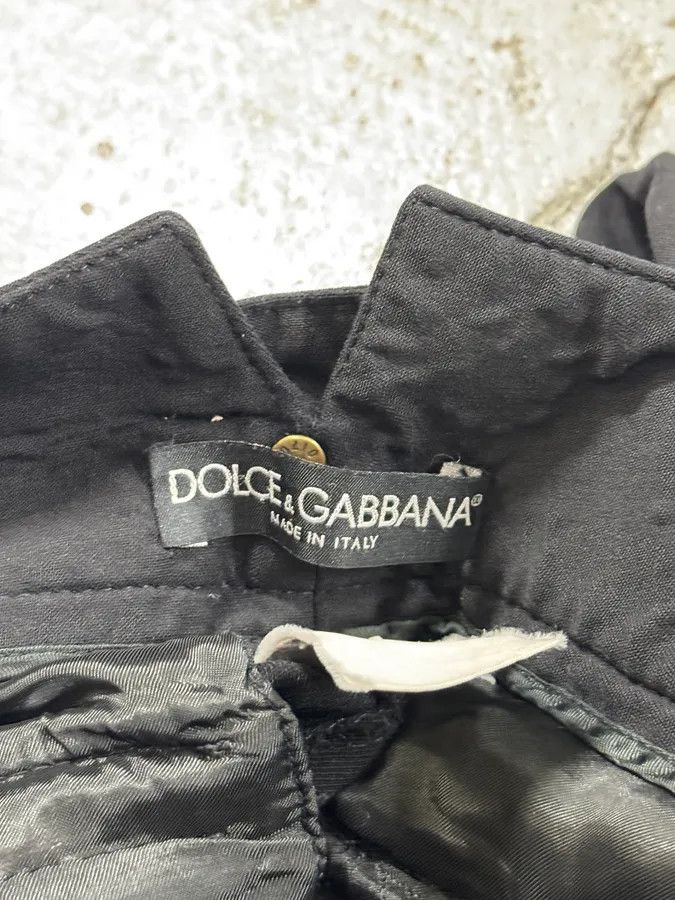 Dolce & Gabbana 2000s Dolce & Gabbana Black Classy Bronze Belted Pants Size 26" / US 2 / IT 38 - 11 Thumbnail