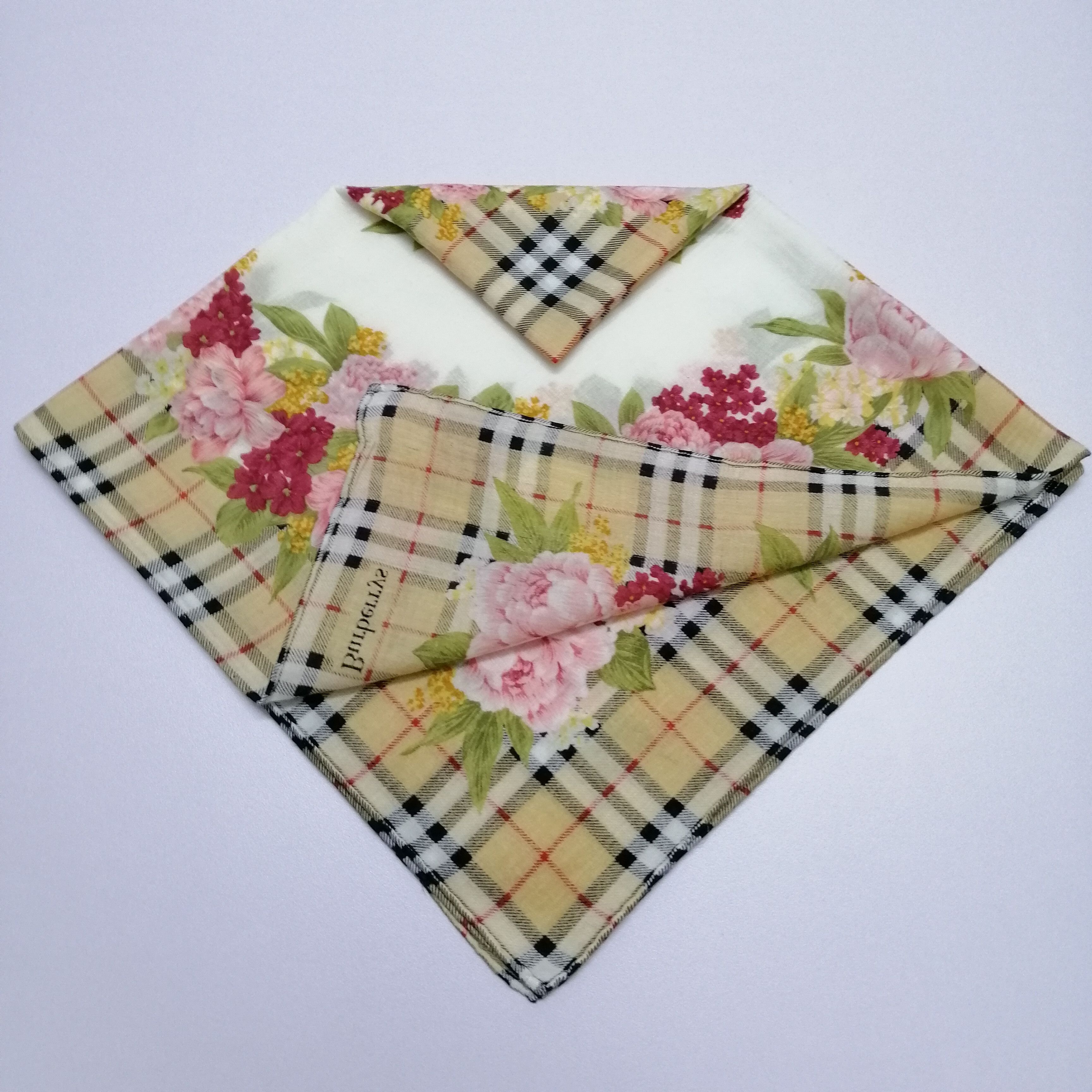 Burberry Burberry Handkerchief/Neckerchief/Bandana-KD2292 Size ONE SIZE - 7 Thumbnail
