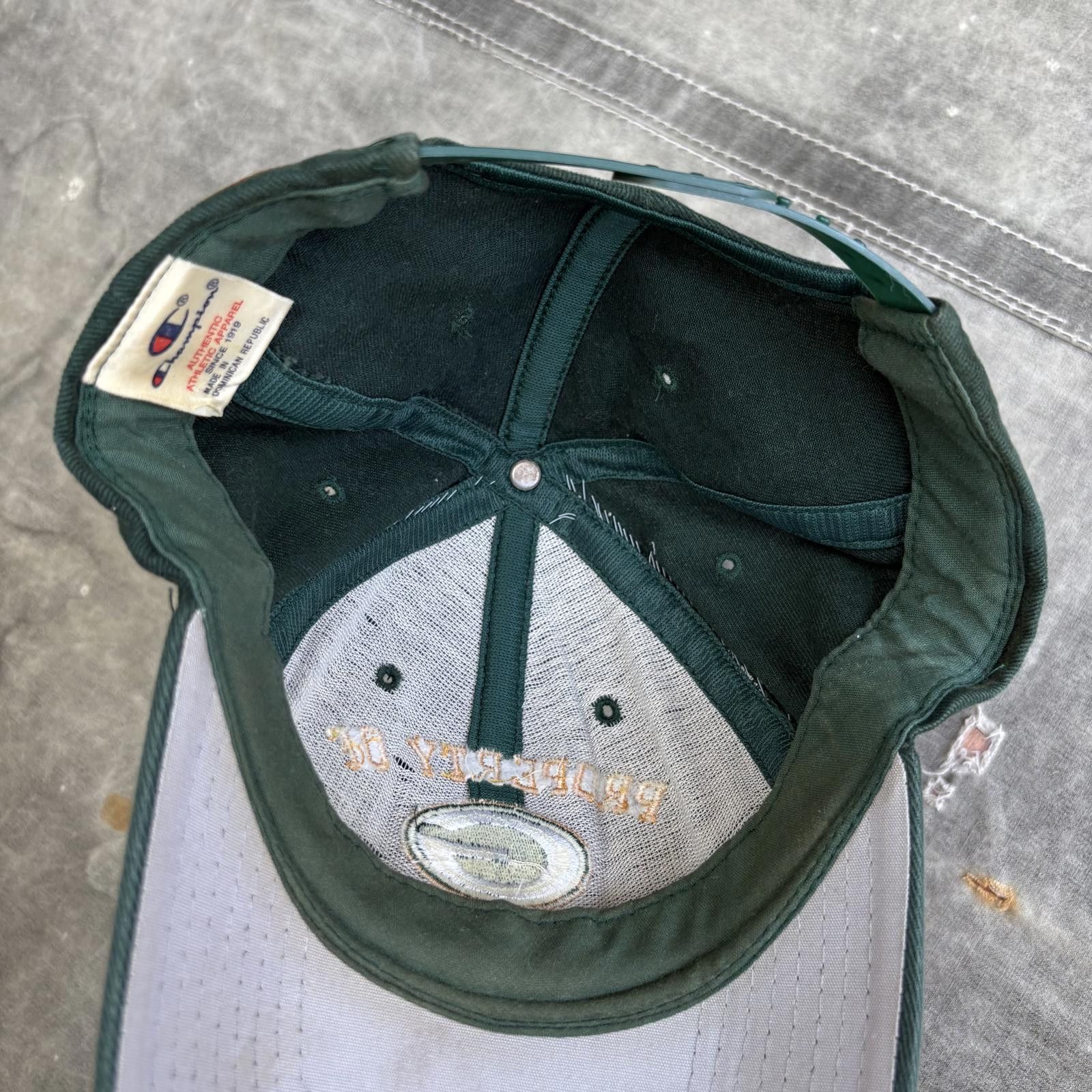 Champion Vintage 90s Champion Green Bay Packers Faded SnapBack Hat Size ONE SIZE - 3 Thumbnail