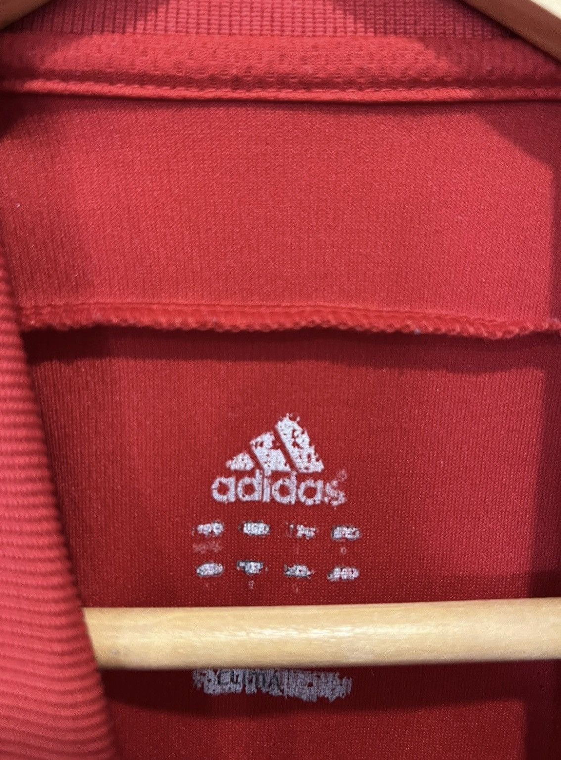 Adidas Adidas Liverpool Football Soccer Jersey Size US M / EU 48-50 / 2 - 3 Thumbnail