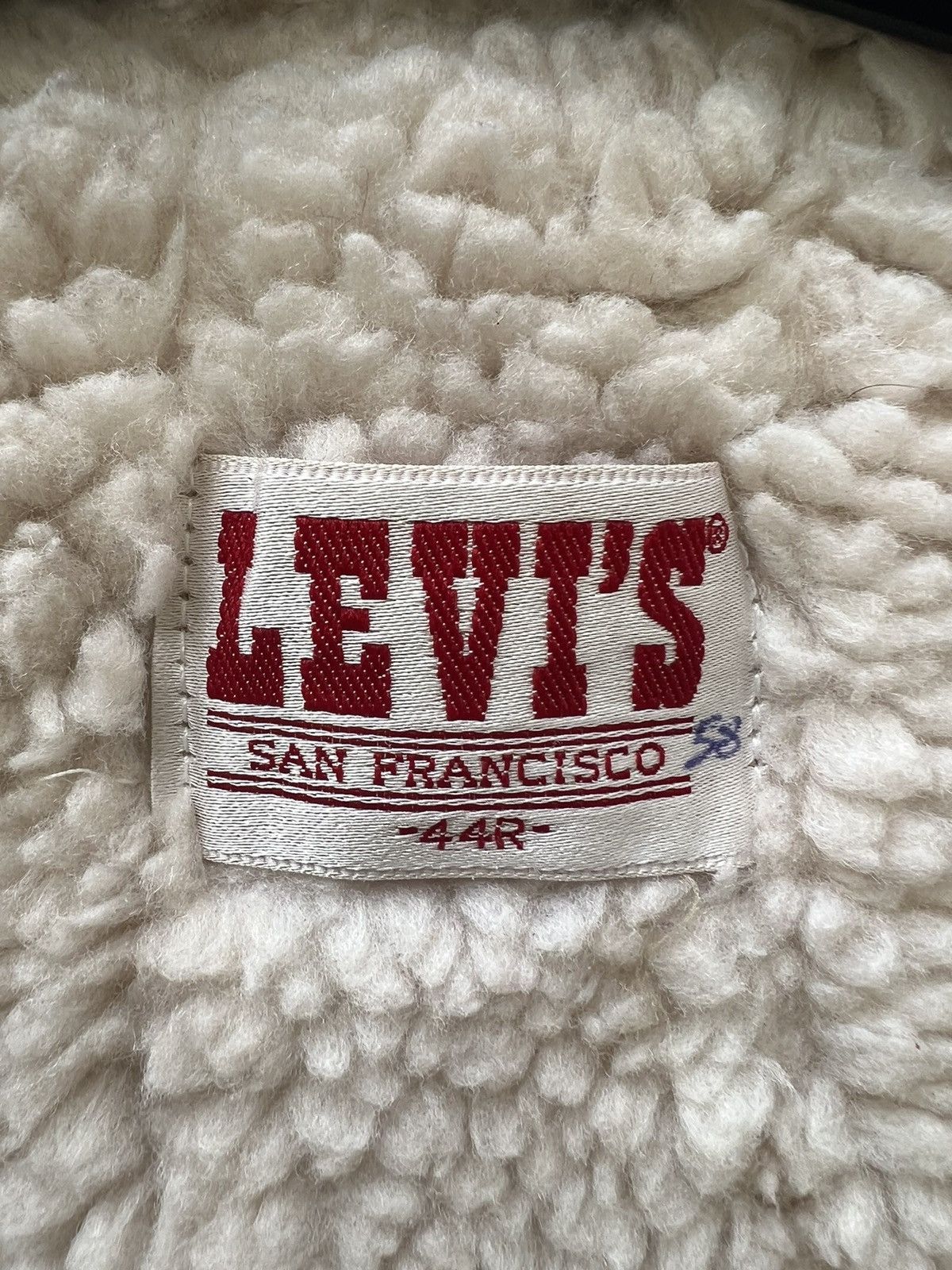 Levi's Vintage 80s Levi’s Sherpa Lined Corduroy Trucker Jacket Size US XL / EU 56 / 4 - 19 Thumbnail