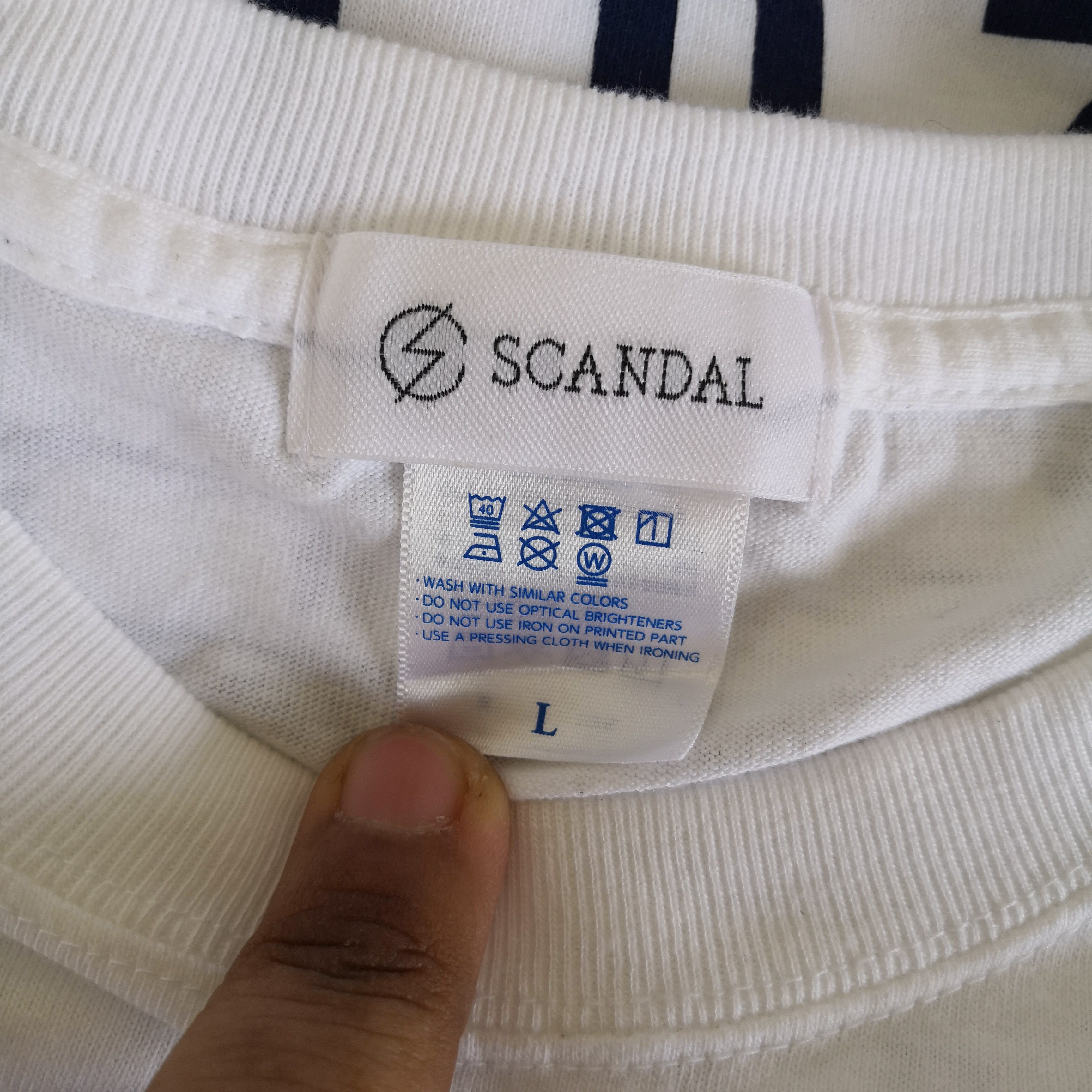 Japanese Brand Scandal Tour 2018 Honey T-Shirt Polo Bear Crewneck Tees Size US L / EU 52-54 / 3 - 6 Thumbnail