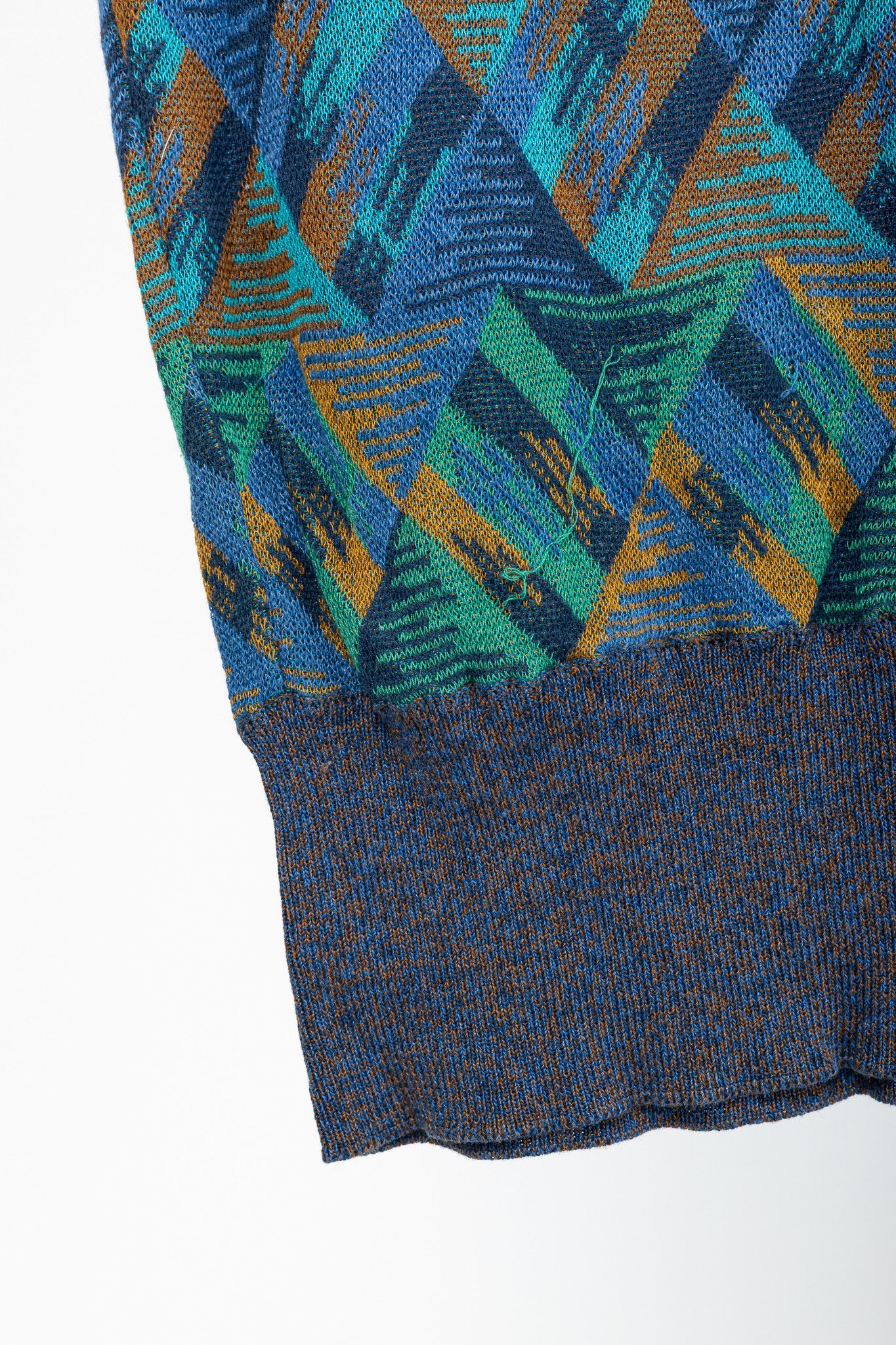 Missoni Missoni 80's-Vintage Cotton Triangle-Jacquard Sweater Vest Size L / US 10 / IT 46 - 7 Thumbnail