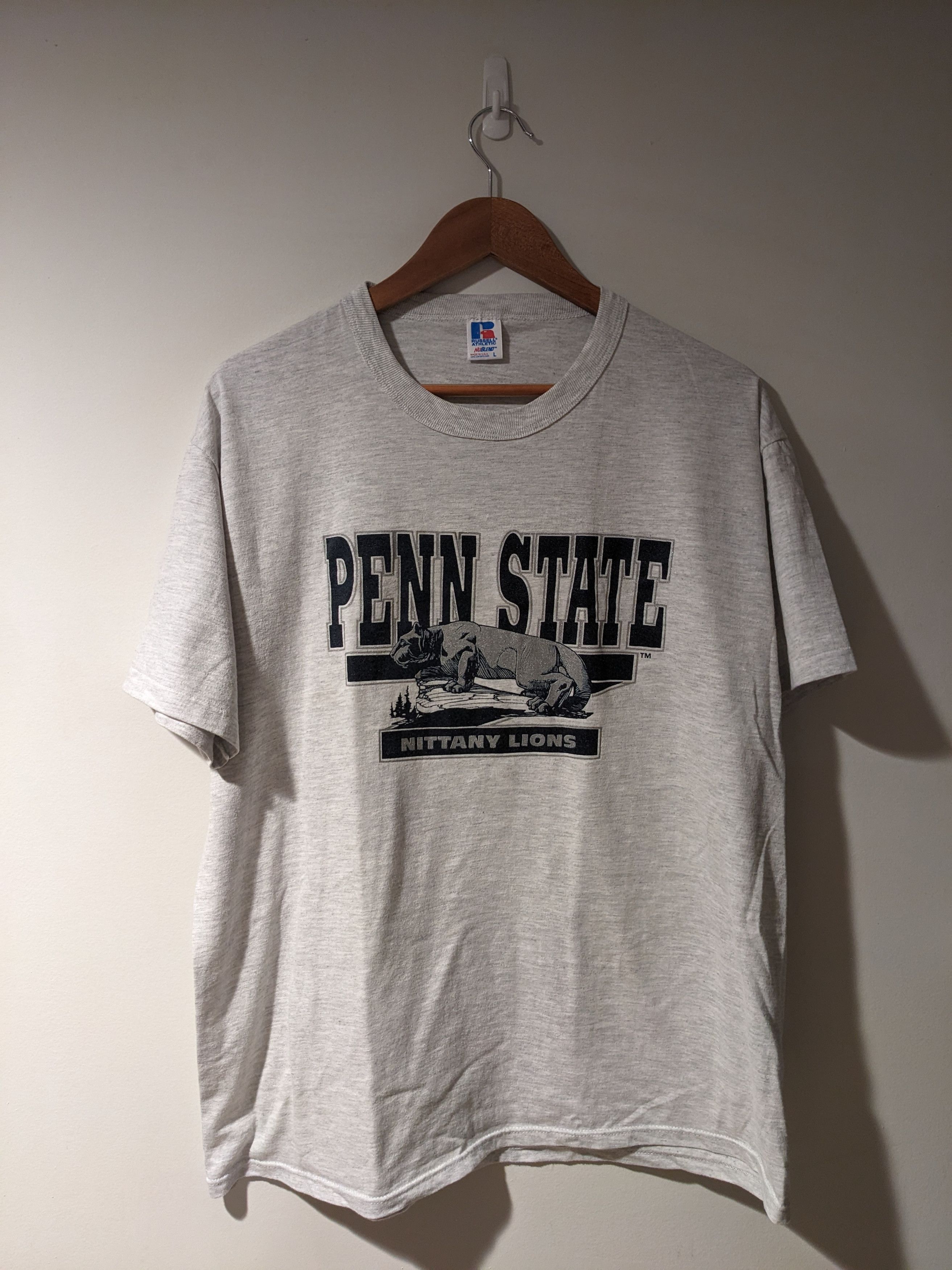 Vintage Vintage 90s Penn State Nittany Lion College Football T-Shirt Size US L / EU 52-54 / 3 - 1 Thumbnail