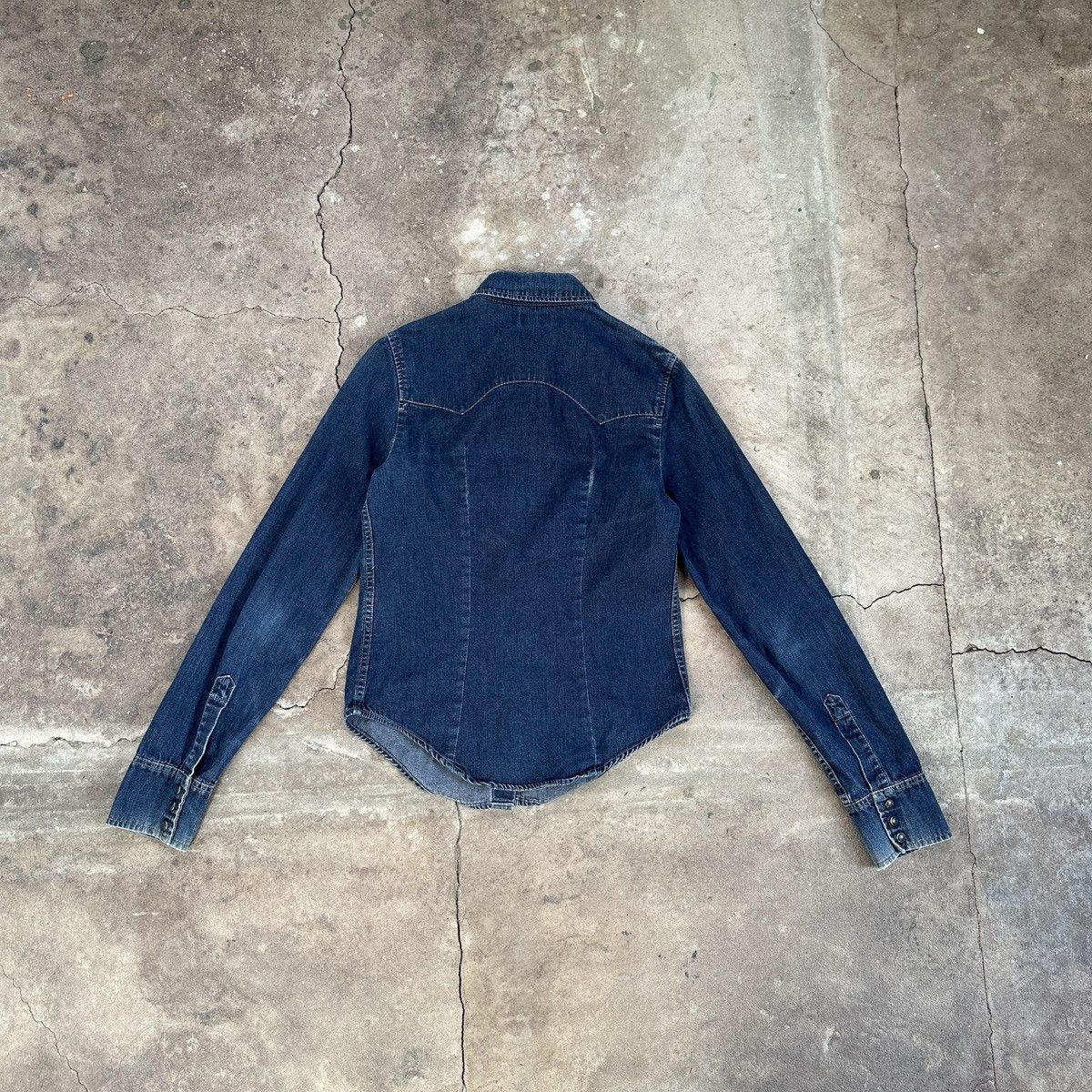 Levi's × Levi's Vintage Clothing × Vintage Vintage Levis Red Tab Girls Denim Button Ups Shirt Size M / US 6-8 / IT 42-44 - 2 Thumbnail