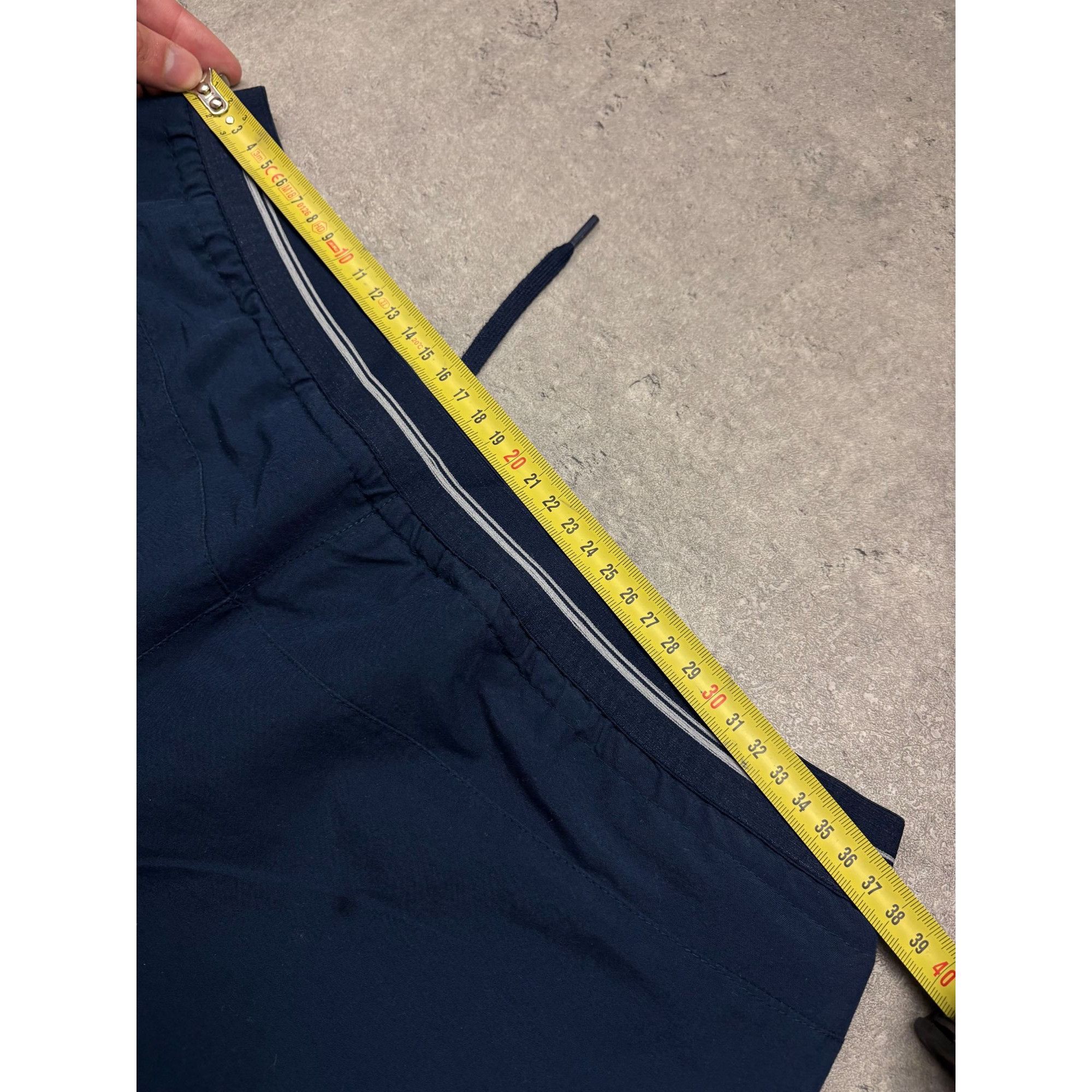 Nike Vintage Nike Track Pants Navy Blue Baggy Trousers Drawstring Size US 32 / EU 48 - 4 Thumbnail