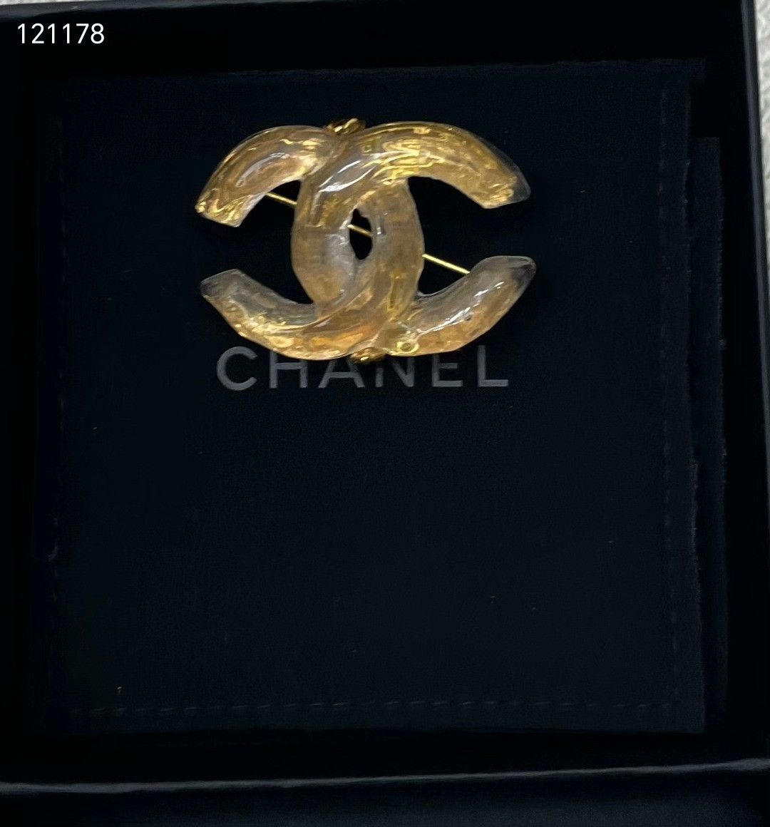 Chanel Chanel Resin Double C Logo Brooch Size ONE SIZE - 1 Thumbnail