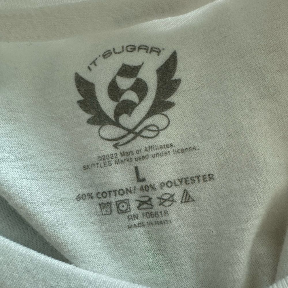 Other It's Sugar SZ L "Love the Rainbow" Skittles t-shirt Size US L / EU 52-54 / 3 - 3 Thumbnail