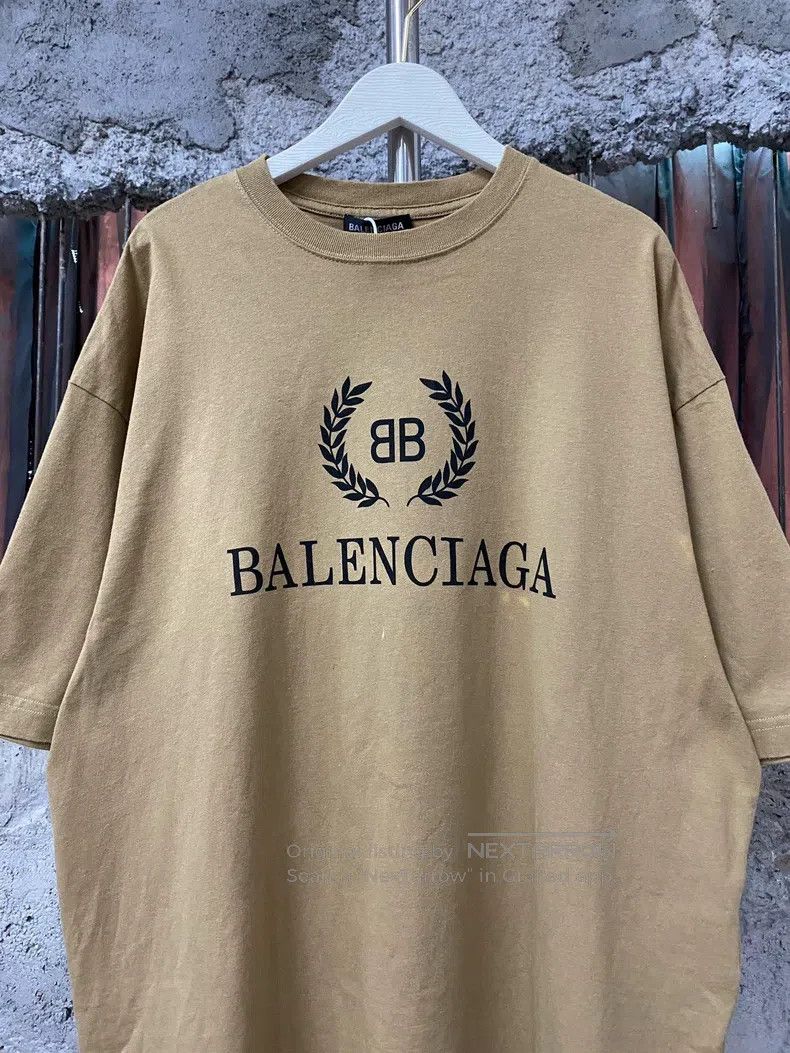 Balenciaga Balenciaga Wheat Short Sleeve Size US XS / EU 42 / 0 - 3 Thumbnail