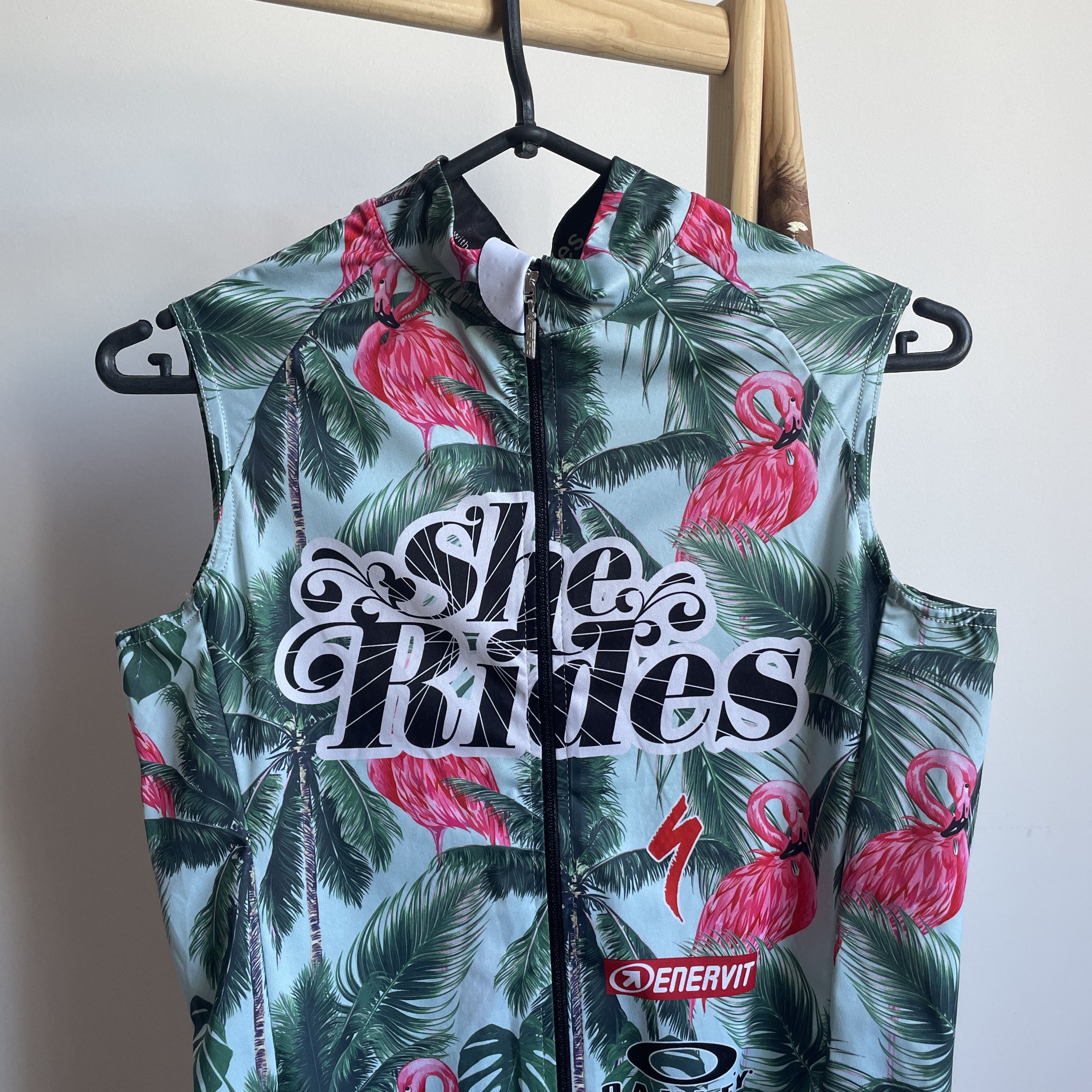 Other Verge Sport Bold Collection Womens Cycling Vest Size M Size M / US 6-8 / IT 42-44 - 3 Thumbnail