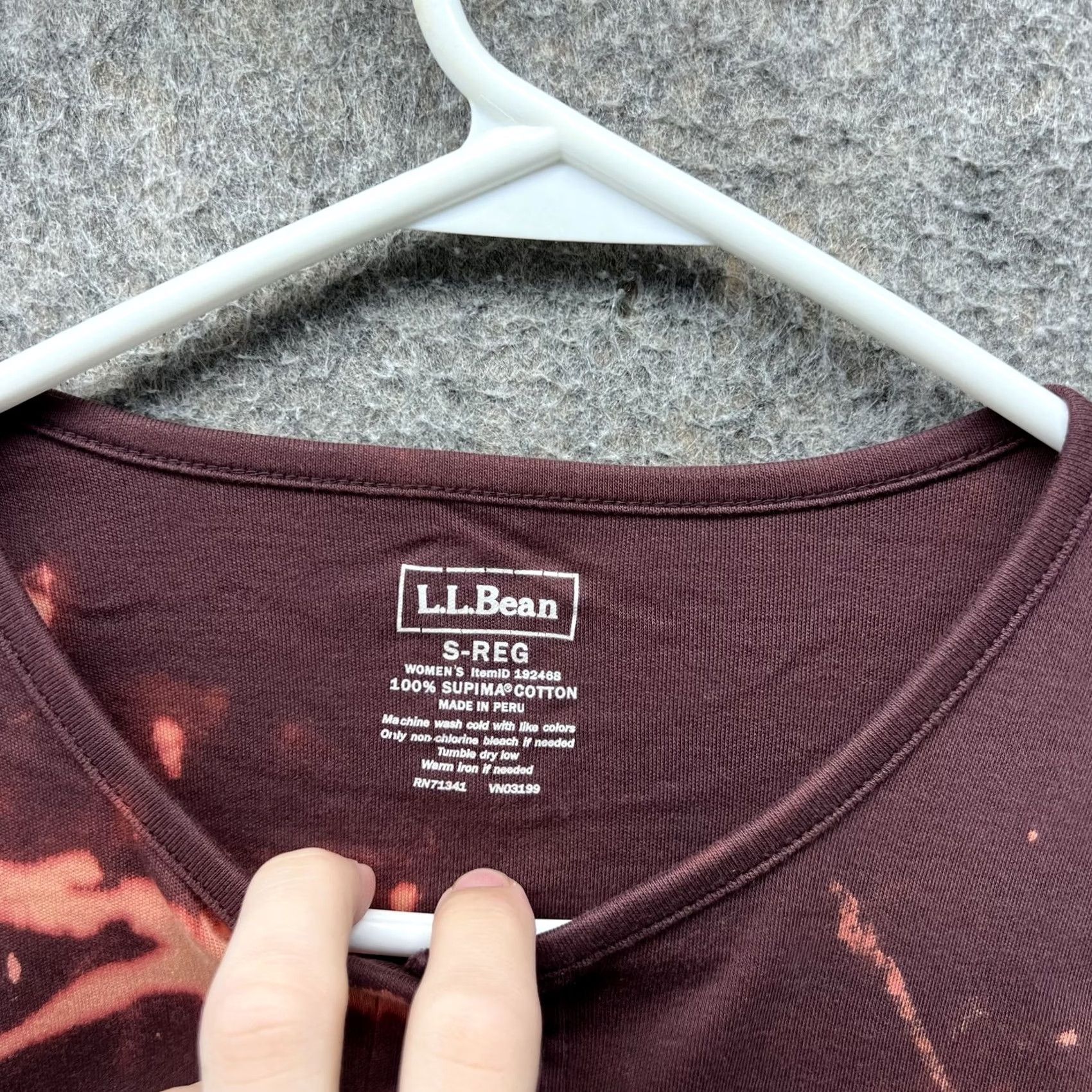 Vintage LL Bean Shirt Womens Small Bleach Dyed Henley Long Sleeve Button Top Purple/Geometric 100% Cotton Womens + Modern, Unique, Casual, All Seasons Size S / US 4 / IT 40 - 4 Thumbnail