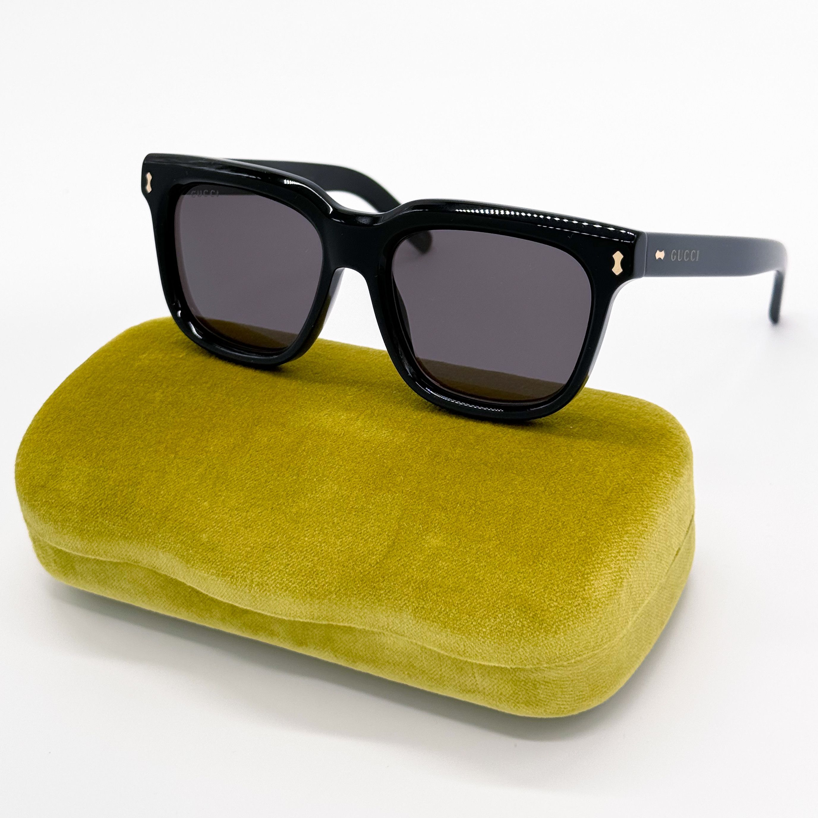 サングラス Gucci Sunglasses GG0825S 001 Unisex Round Frame Gucci GG0825S 001 Round Frame Men's Sunglasses, 49 mm Size