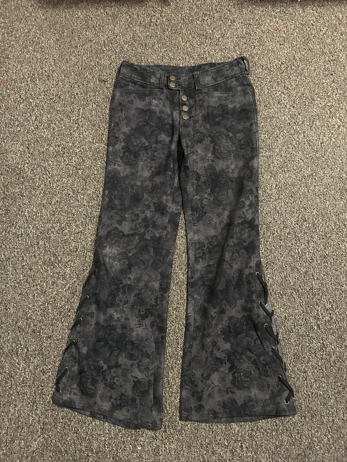 Tornado Mart Tornado Mart Leopard Print Lace up Flared Denim Jeans