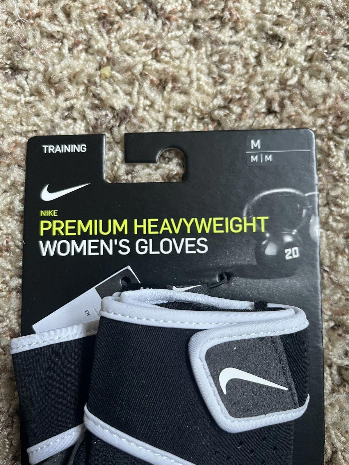 Nike Nike Premium Heavyweight Women Gloves Size ONE SIZE - 4 Thumbnail