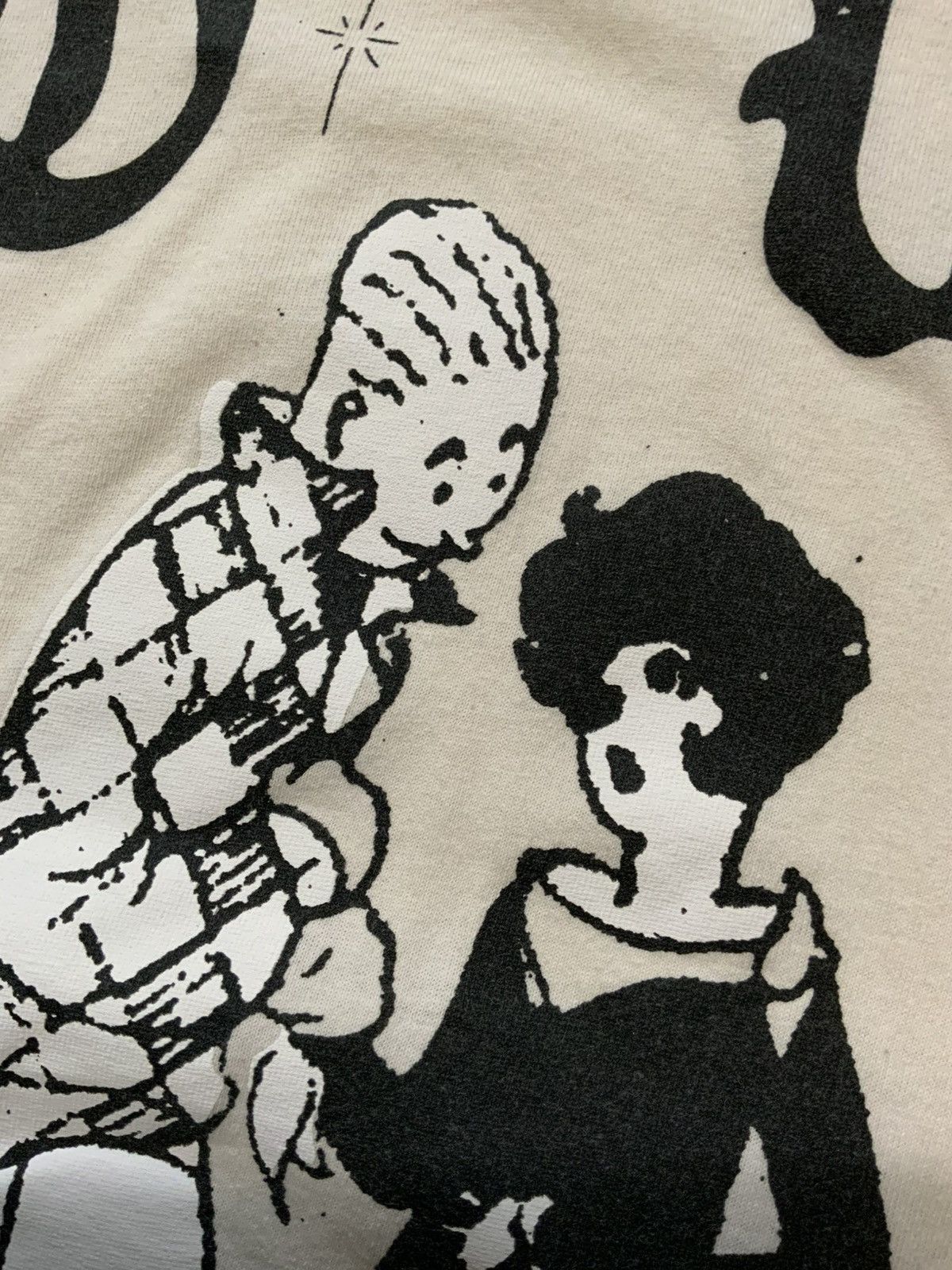 4HUNNID 4 Hunnid YG Fourever A Player Four Graphic Natural T-Shirt Size US M / EU 48-50 / 2 - 7 Thumbnail