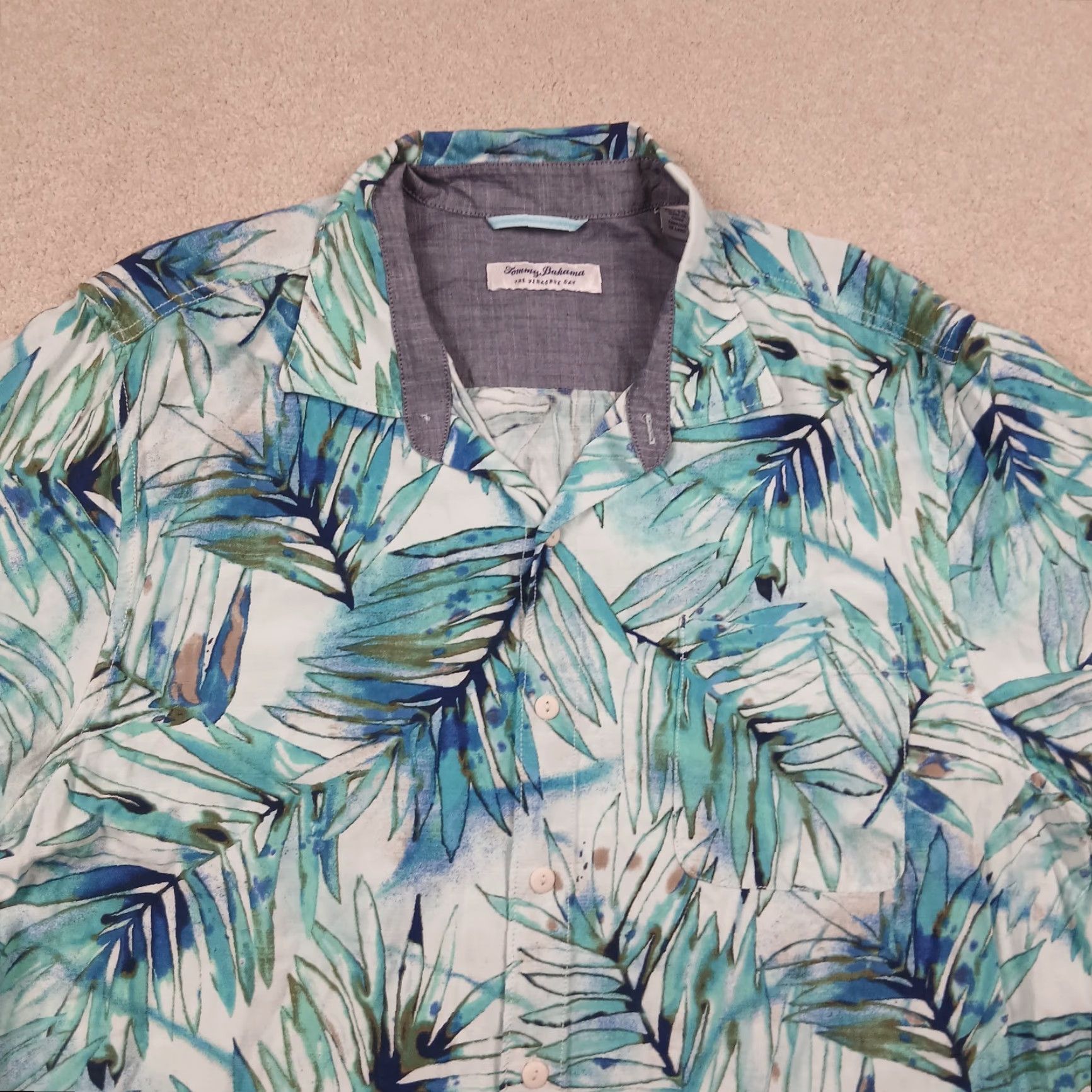 Tommy Bahama Tommy Bahama Veracruz Cay Button-Up Shirt Mens XL Green Floral Shirt Blocked for Seasonal Comfort Size US XL / EU 56 / 4 - 2 Thumbnail