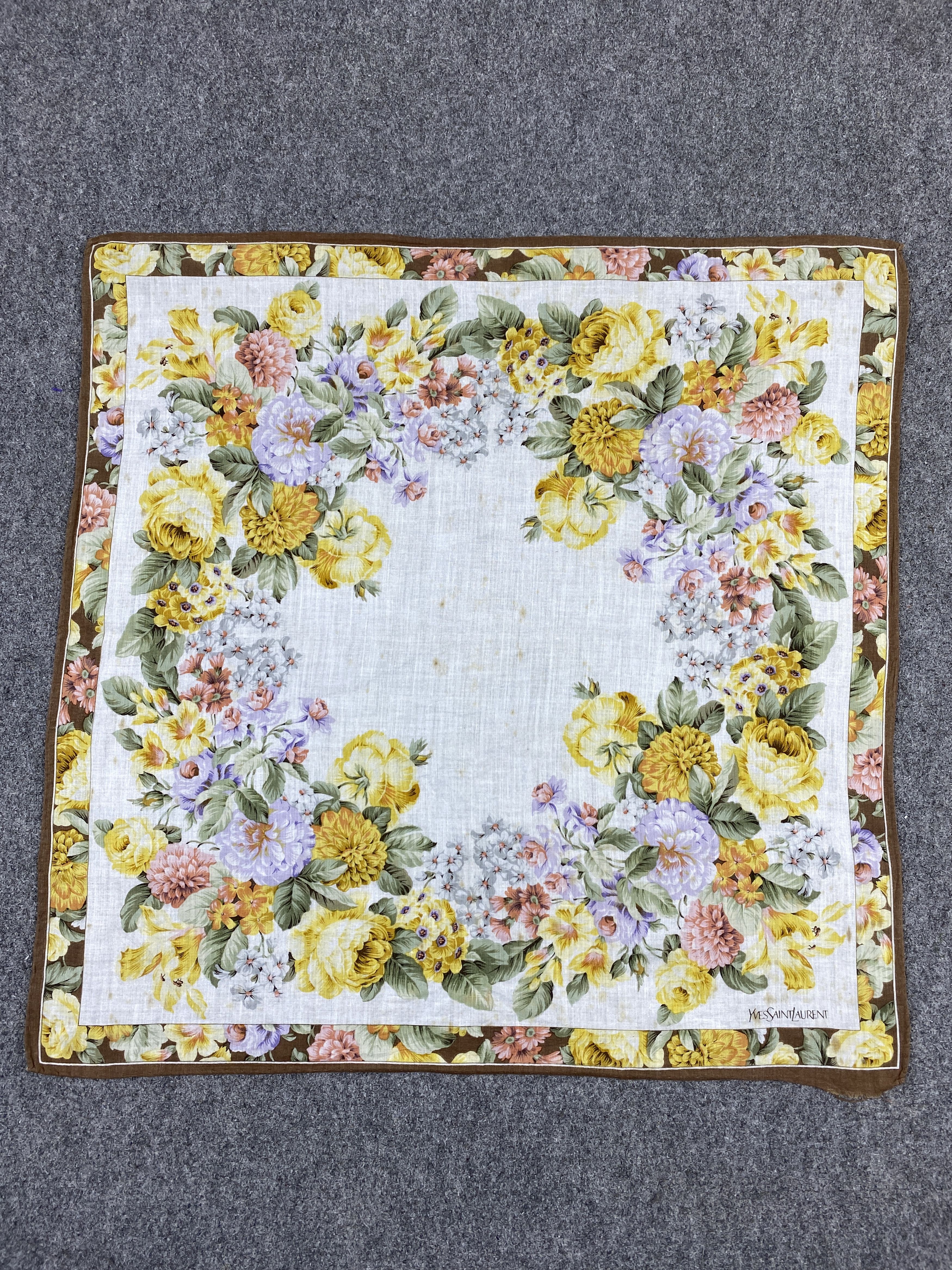 Yves Saint Laurent Yves Saint Laurent Handkerchief / Neckerchief HKC1117 Size ONE SIZE - 4 Thumbnail
