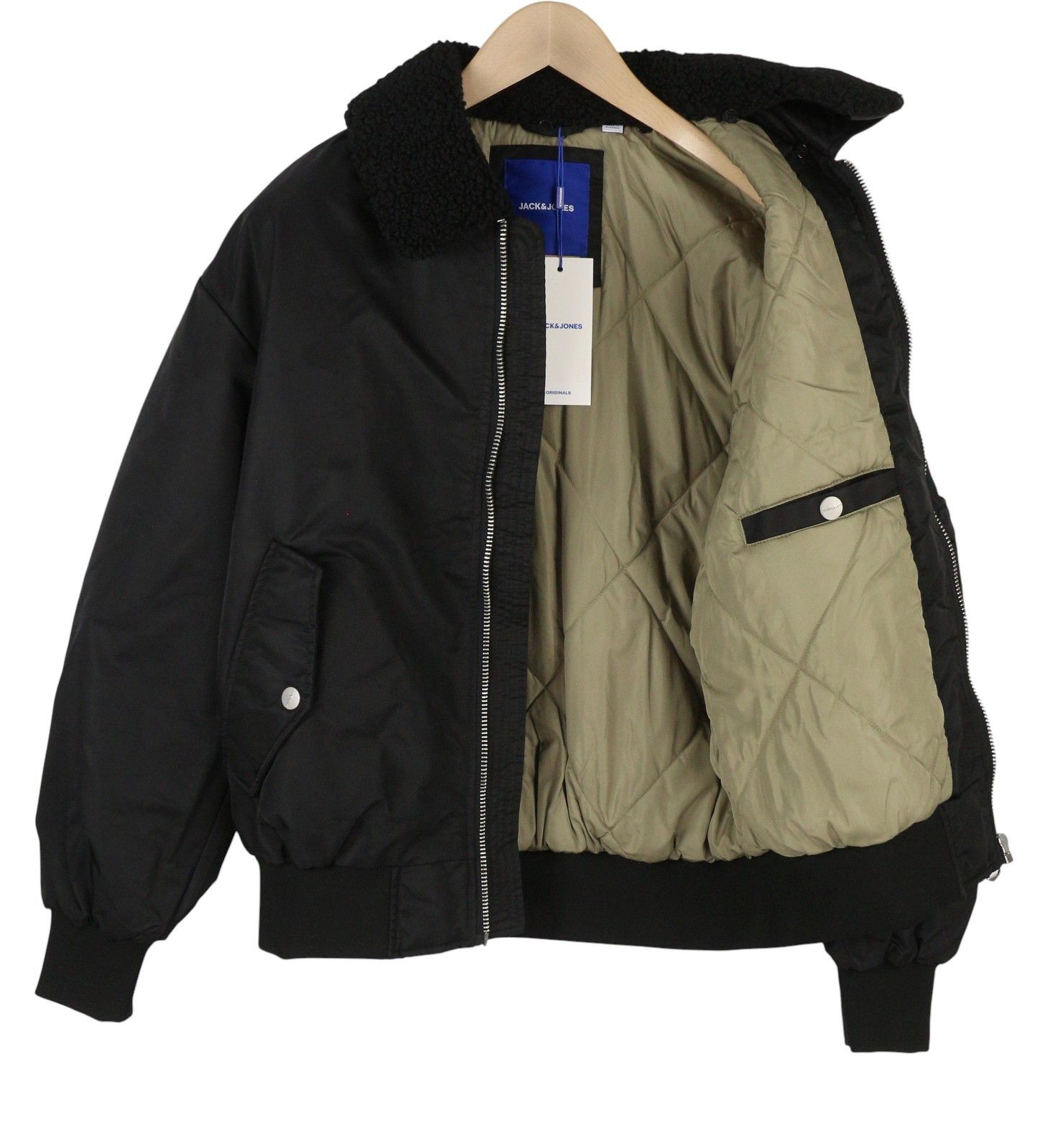 Jack & Jones JORQUEENS BOMBER M Black Oversized Padded Zip 88019 Size US M / EU 48-50 / 2 - 4 Thumbnail
