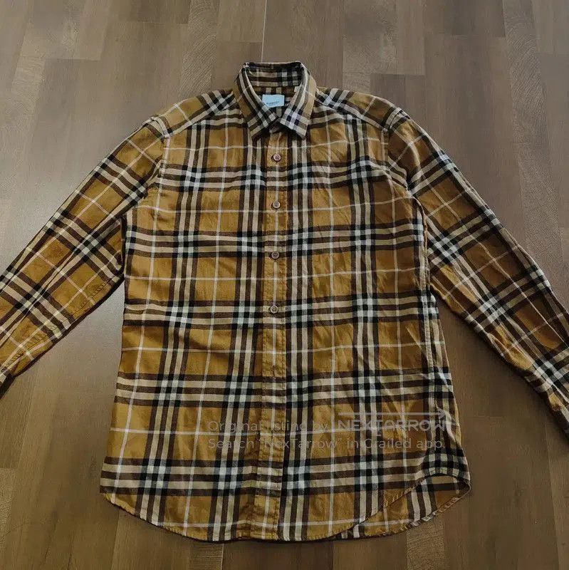 Burberry Burberry Women's Color Block Cotton Shirt. Size S / US 4 / IT 40 - 1 Thumbnail