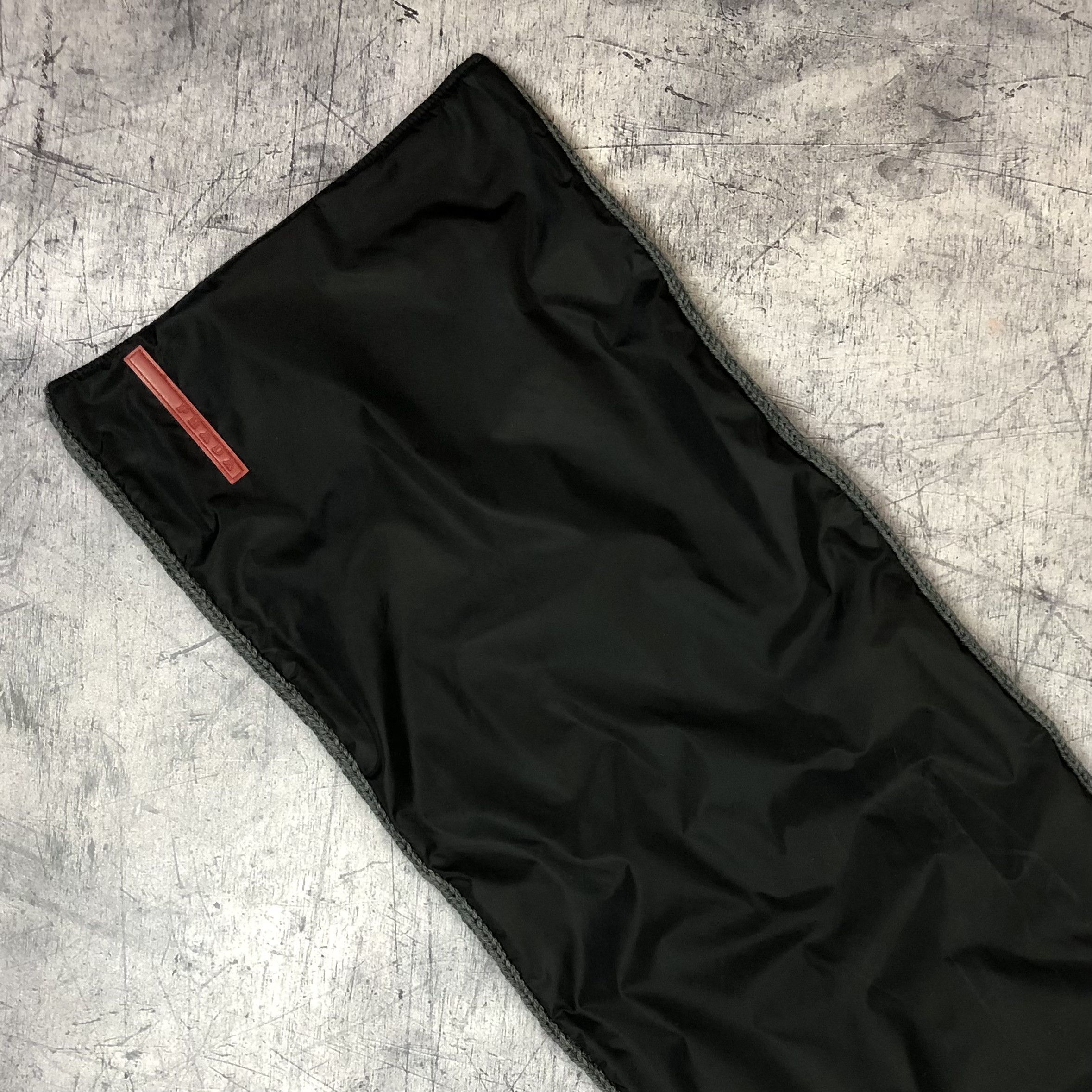Prada Vintage Prada Wool Nylon Scarf Red Tab Size ONE SIZE - 9 Thumbnail