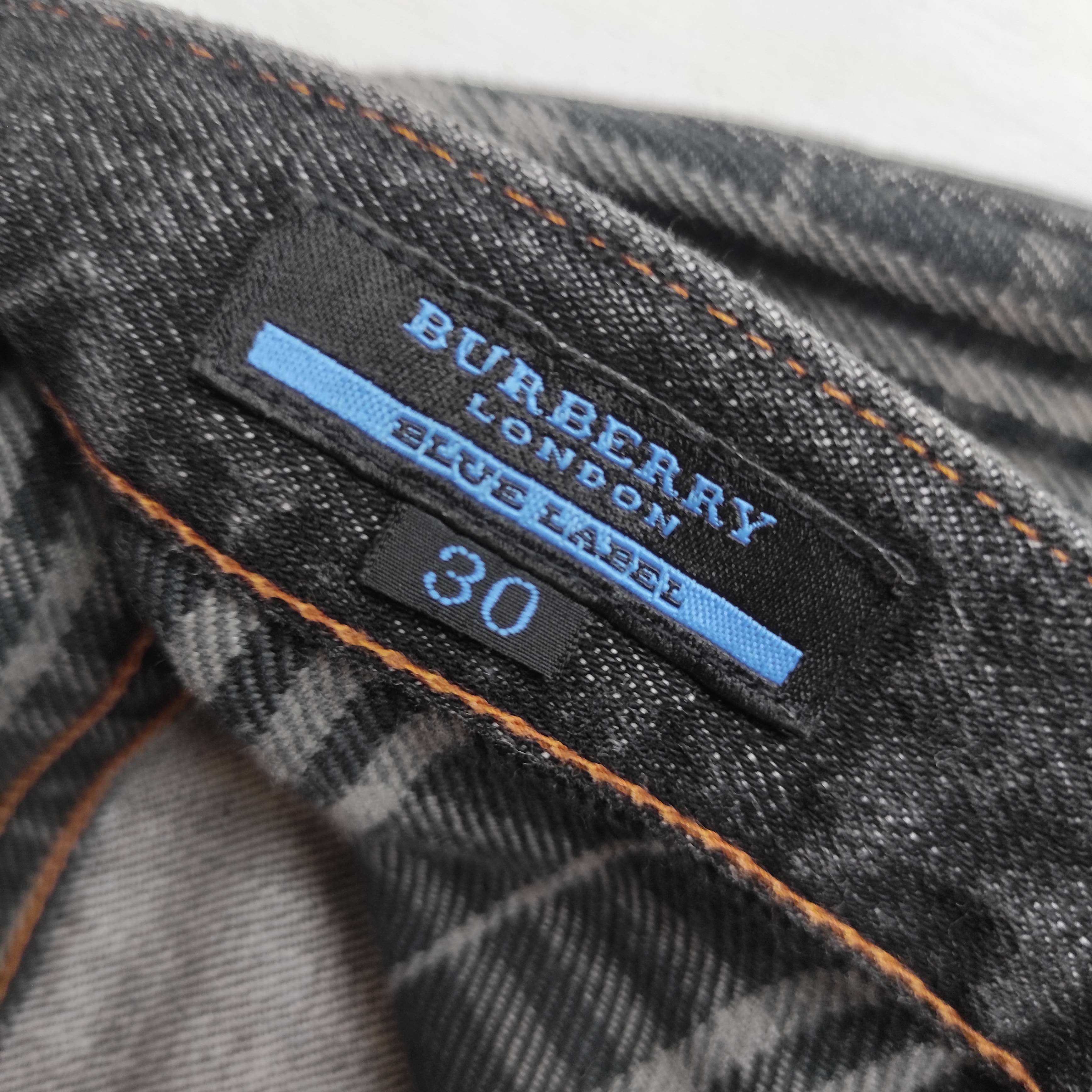 Burberry Vintage Burberry London Blue Label Nova Check Jeans Size US 30 / EU 46 - 10 Thumbnail