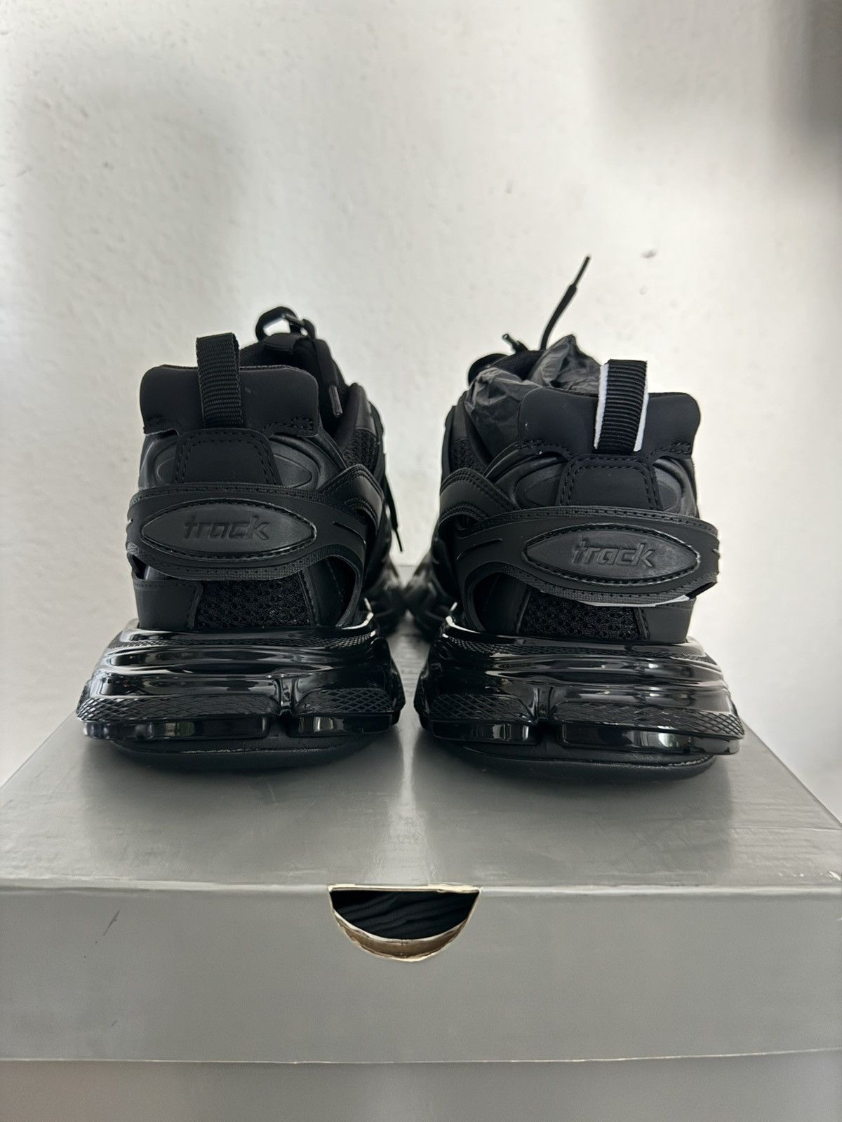 Balenciaga Balenciaga Track Sneaker Black Clear Sole Size US 9 / EU 42 - 4 Thumbnail