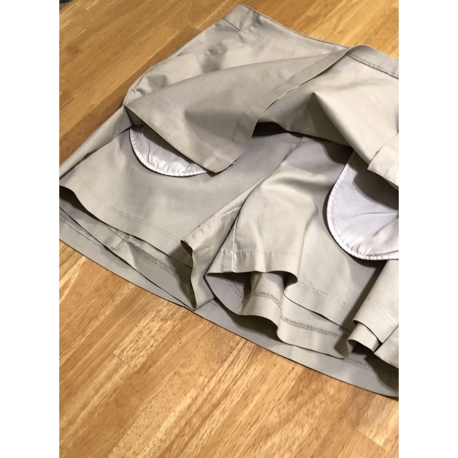 Adidas Adidas Skirt Skort Stretch Tennis Skirt Sz 14 Tan Khaki NC State Go Pack Womens 14 Tan Khaki Tennis Golf Skort Stretch State Theme Size 36" / US 14 / IT 50 - 3 Thumbnail