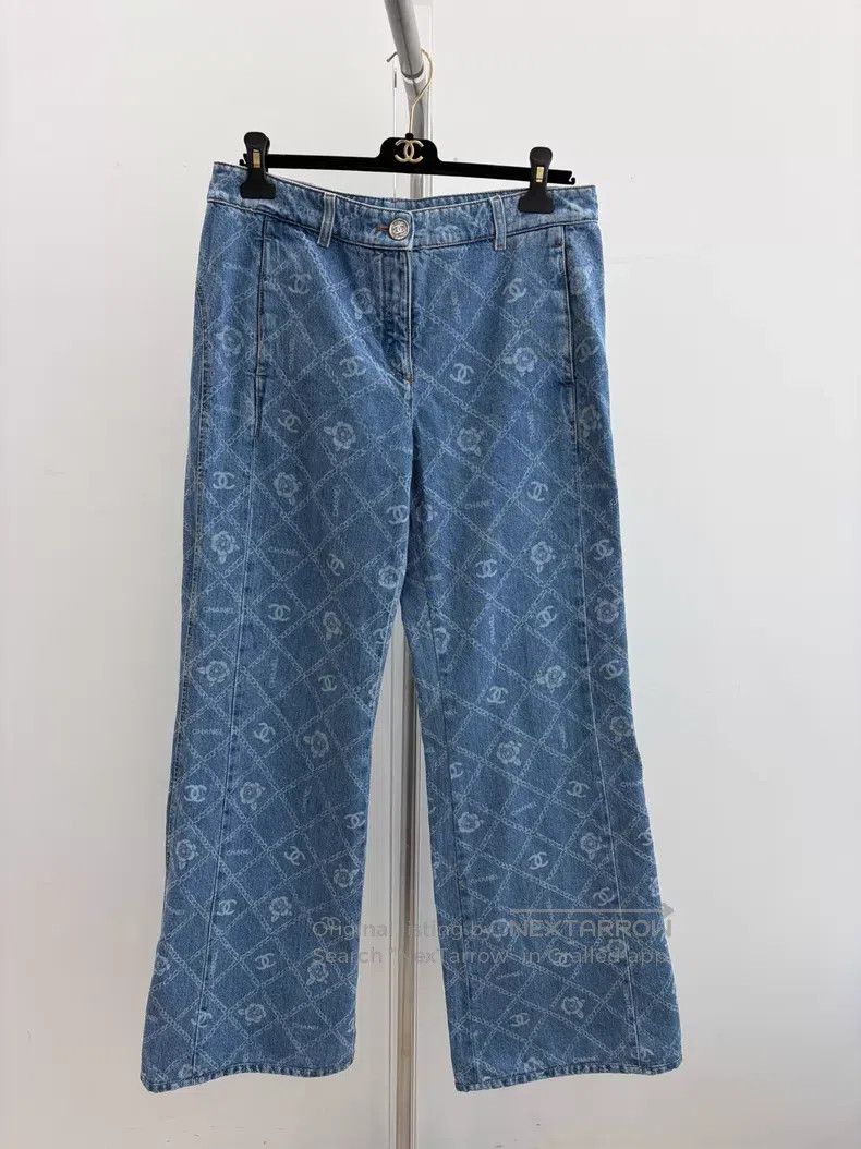 Chanel Chanel Dakar Series Camelia Jeans Size 27" / US 4 / IT 40 - 1 Thumbnail