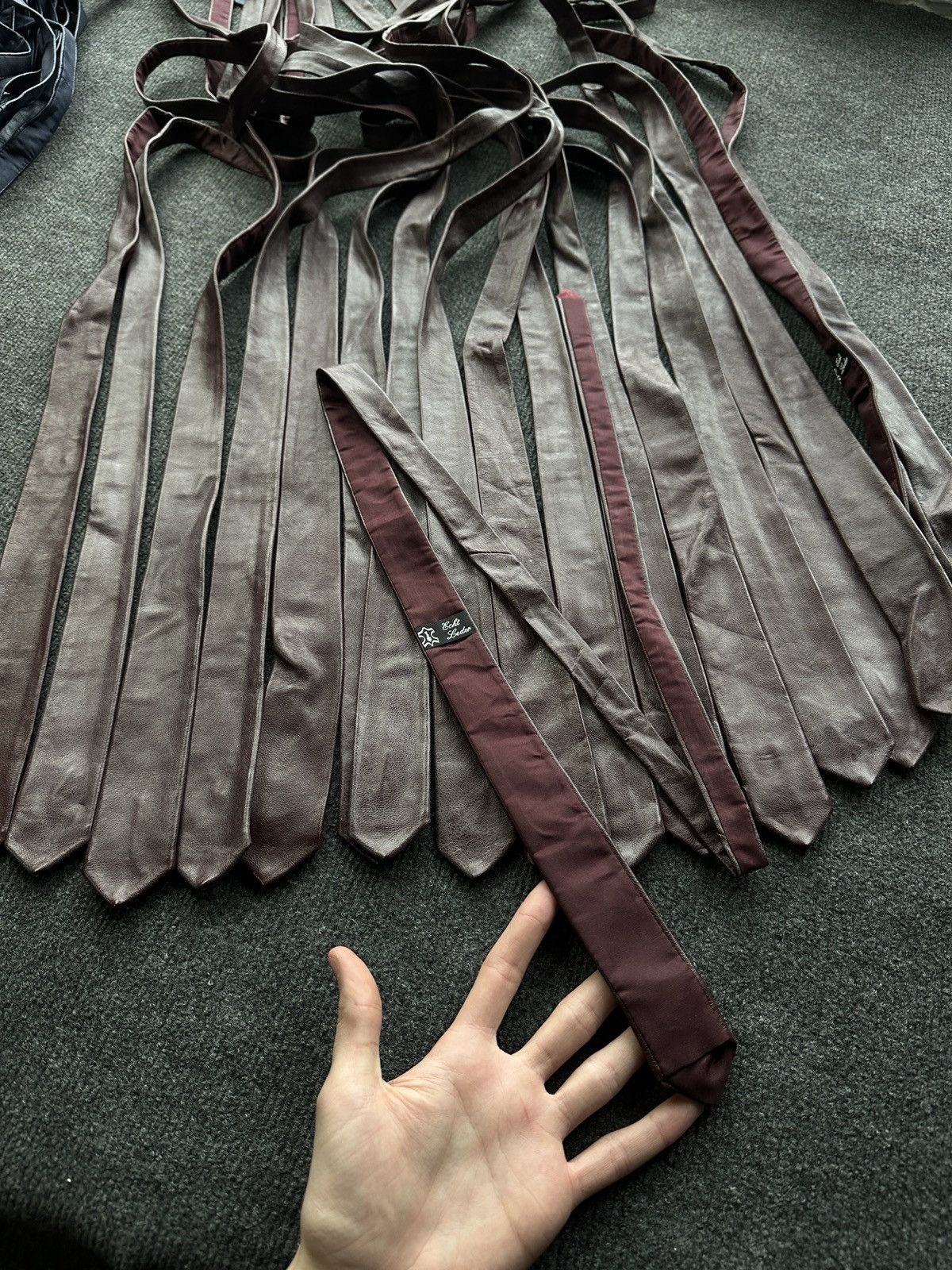 Other 🚨 LEATHER BURGUNDY ITALY TIE LUXURY VNTG RARE OLD MONEY Size ONE SIZE - 15 Thumbnail