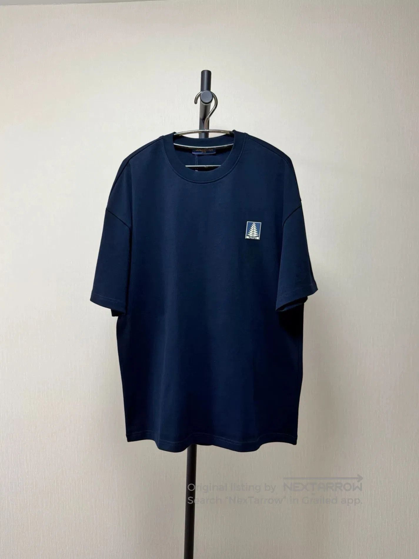 Louis Vuitton Men's Louis Vuitton Dark Blue T-Shirt. Size US XL / EU 56 / 4 - 1 Thumbnail