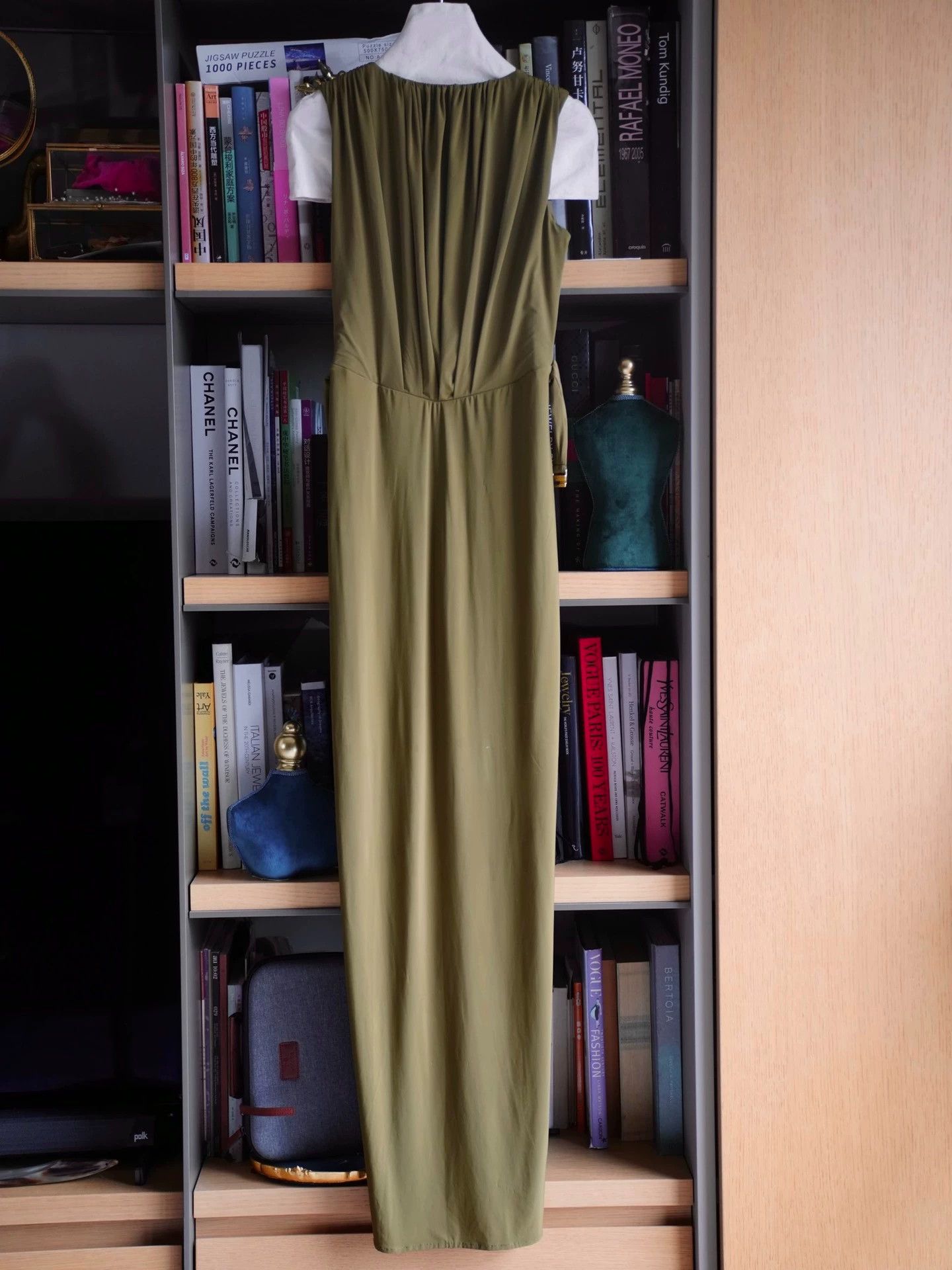 Balmain Balmain Egyptian Scarab Deep V Moss Green Long Dress Size M / US 6-8 / IT 42-44 - 3 Thumbnail