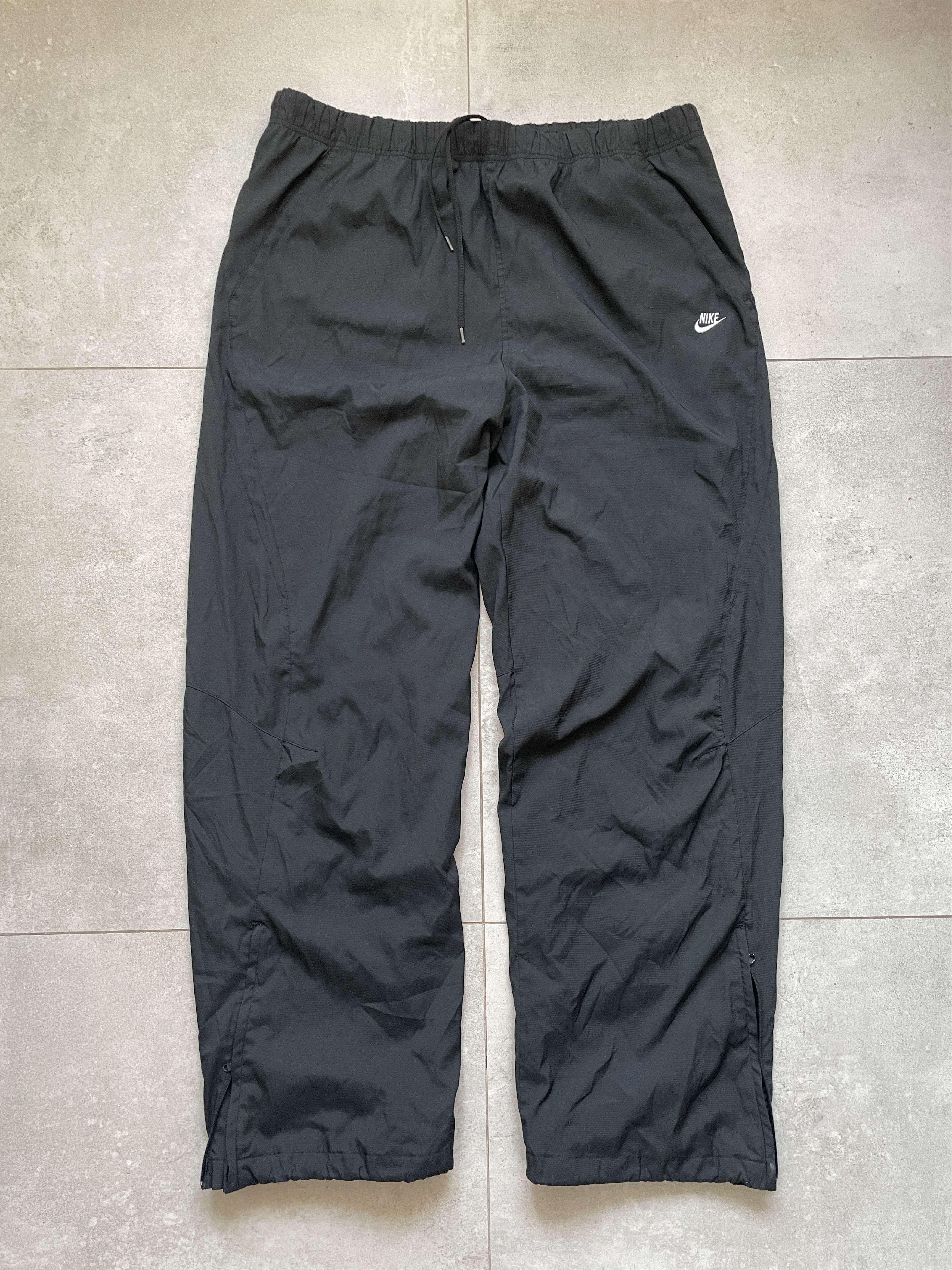 Nike Y2K NIKE BLACK BLOKECORE SPORTSWEAR TRACKPANTS Size US 36 / EU 52 - 1 Thumbnail