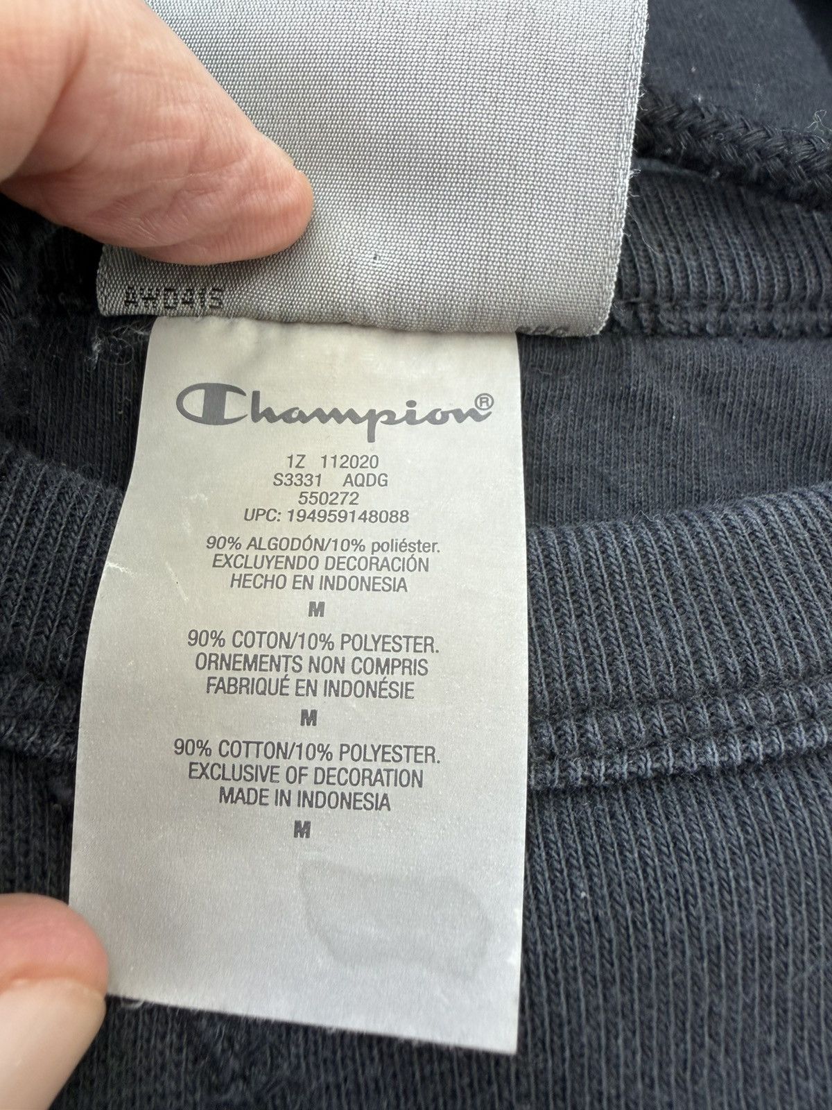 Champion Mid weight hoodie. Like new condition Size M / US 6-8 / IT 42-44 - 5 Thumbnail