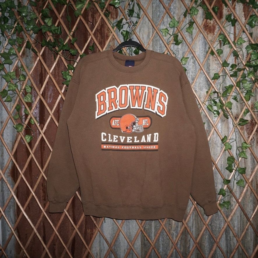 Pro Player XL - Vintage Y2K Cleveland Browns Helmet NFL 90s sweatshirt Size US XL / EU 56 / 4 - 1 Thumbnail