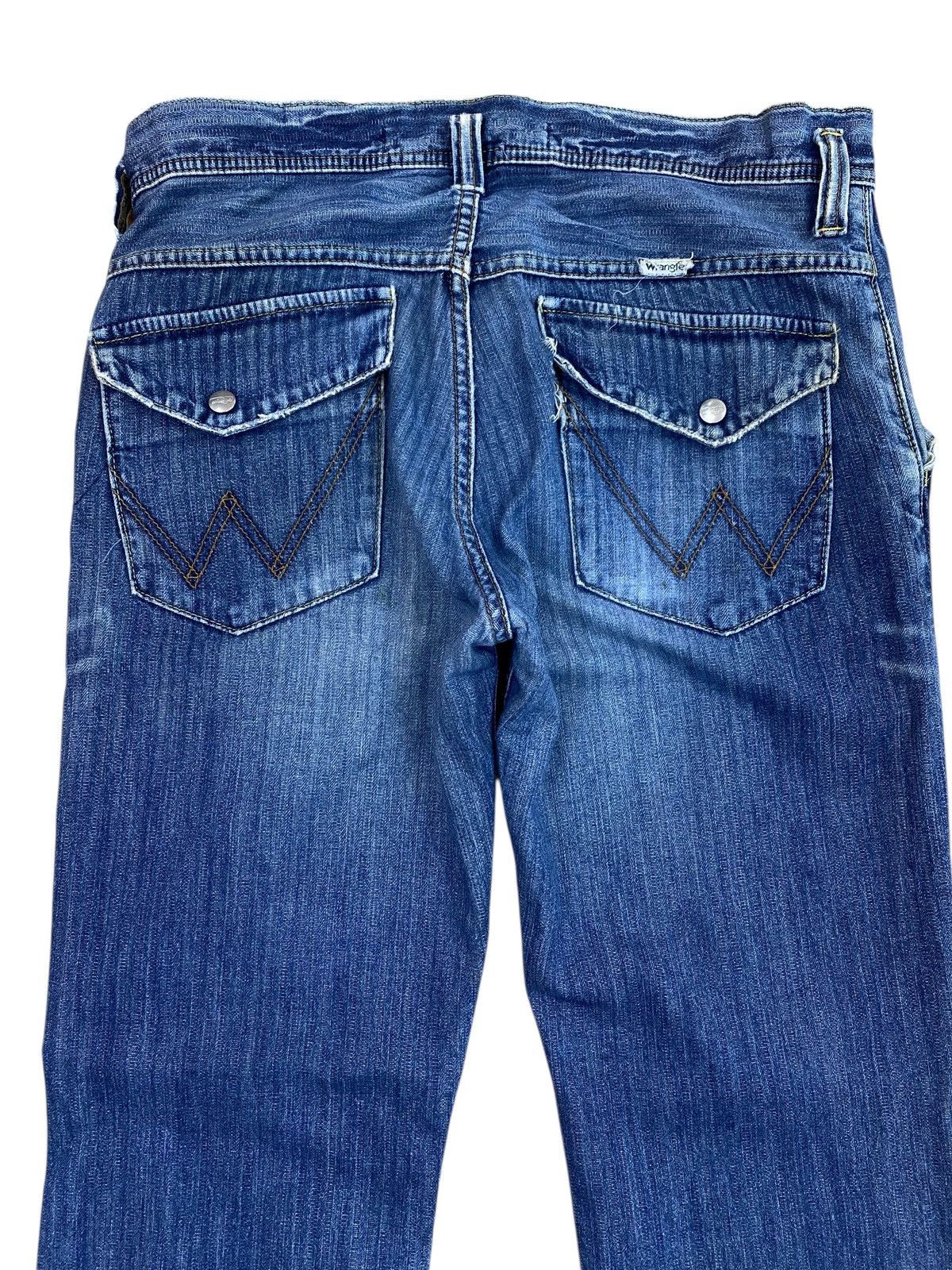 Wrangler Wrangler Brand Whiskers Blue Wash Style Bootcut Jeans Size US 32 / EU 48 - 4 Thumbnail