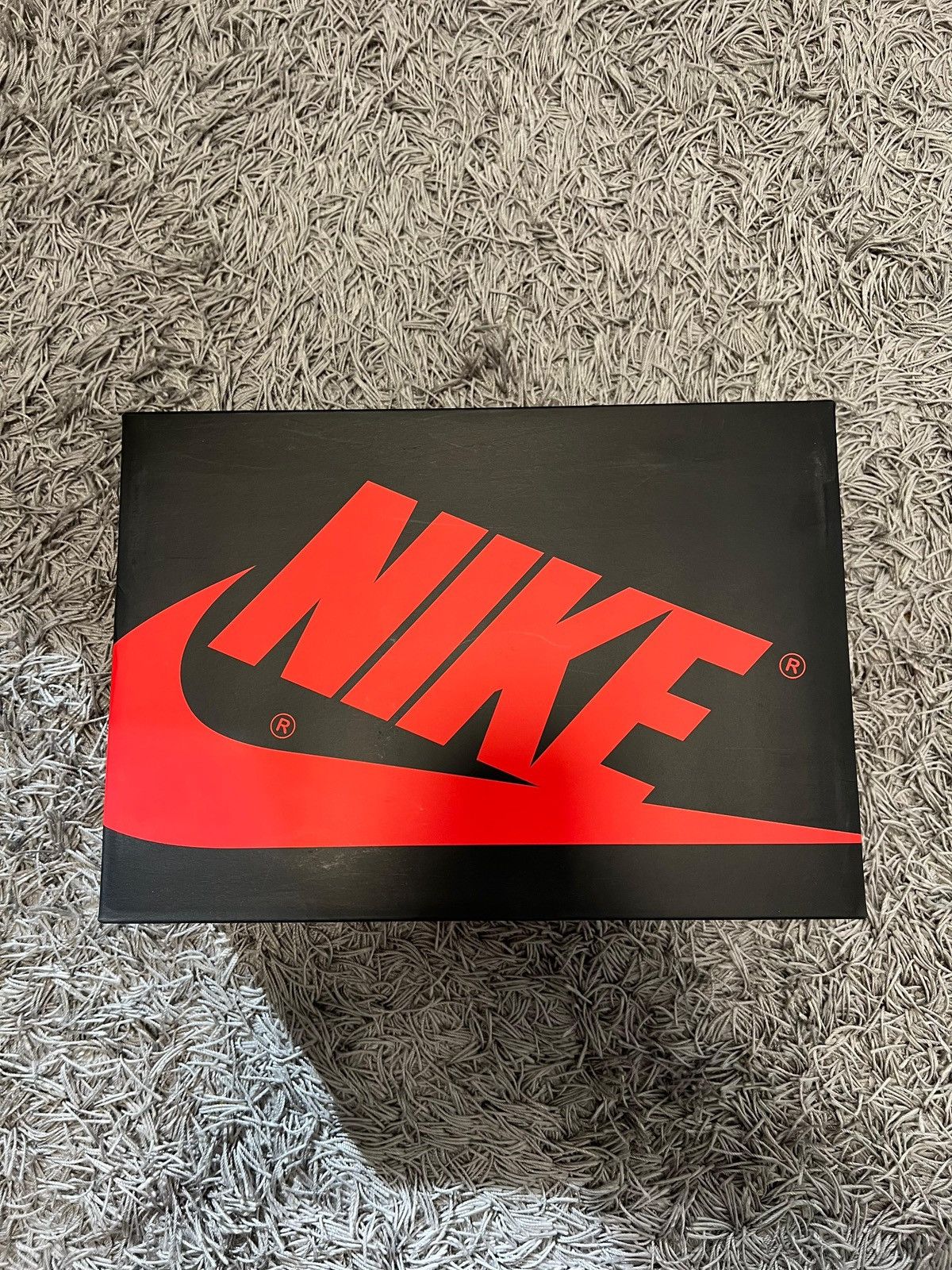 Nike Jorden 1 high Neutral grey hyper crimson Size US 9 / EU 42 - 14 Thumbnail