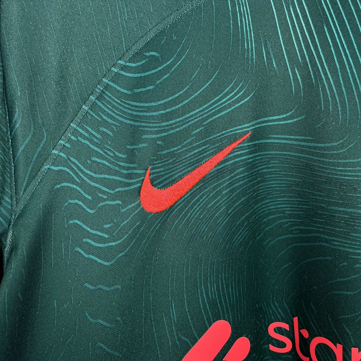 Nike Nike Liverpool third soccer jersey 2022/2023 Size US L / EU 52-54 / 3 - 8 Thumbnail