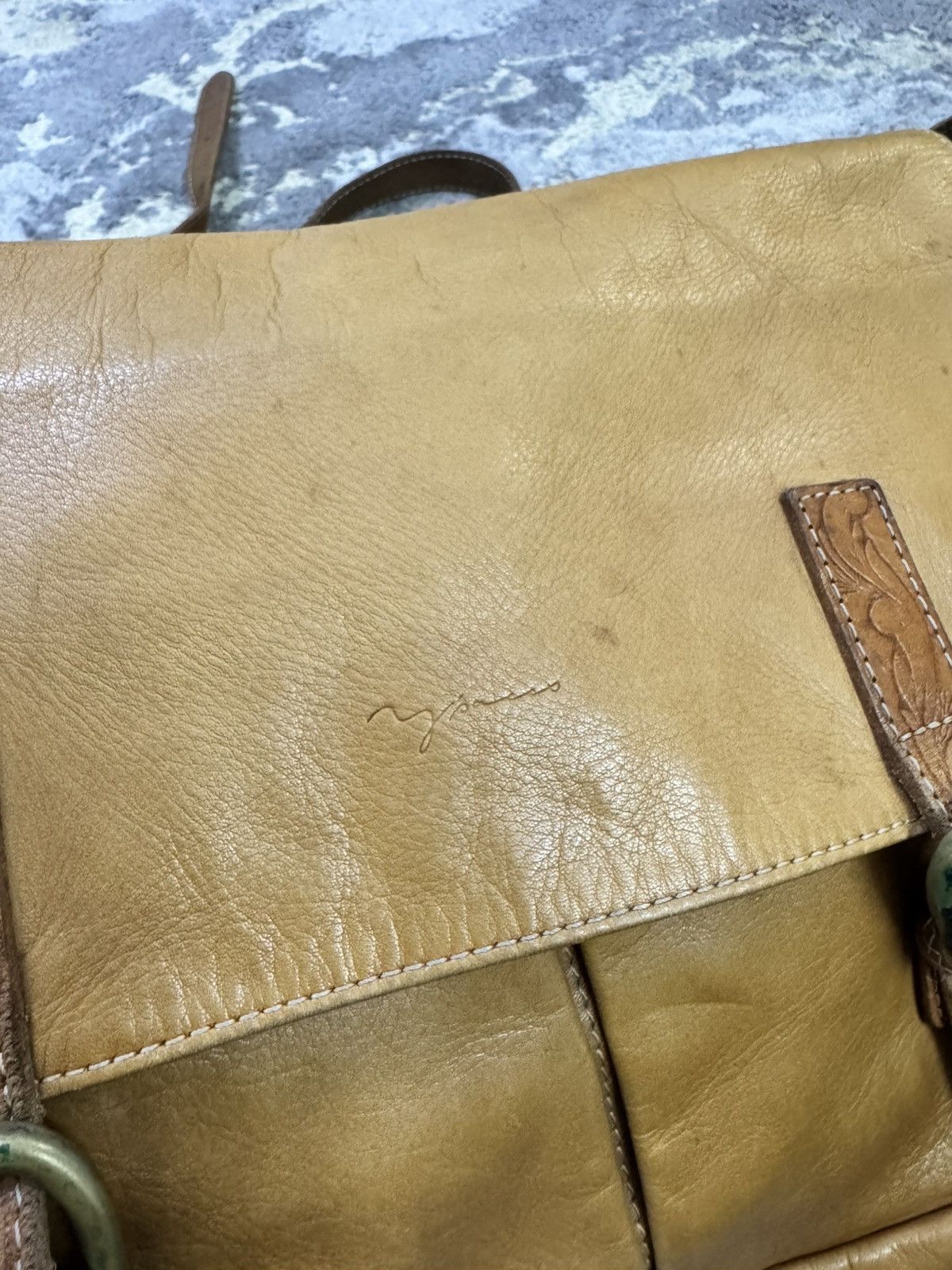 Yohji Yamamoto Y'SACCS BY YOHJI YAMAMOTO NATIVE LEATHER SLING BAG Size ONE SIZE - 6 Thumbnail