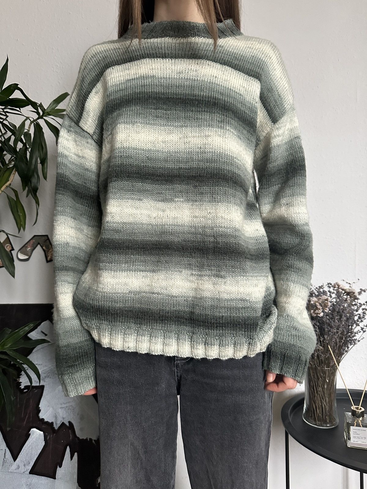 Japanese Brand × Vintage Striped Sweater Cozy Oversized Knit Pullover Size ONE SIZE - 4 Thumbnail