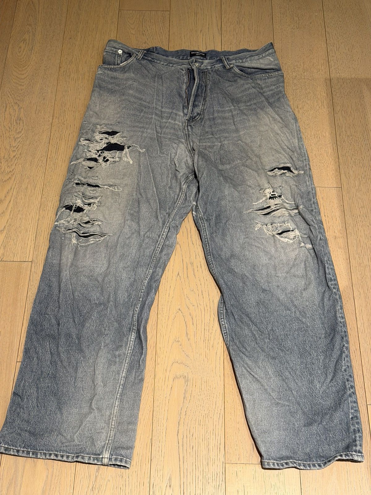 Balenciaga Balenciaga 3D Printed Distressed Denim Size US 36 / EU 52 - 2 Thumbnail