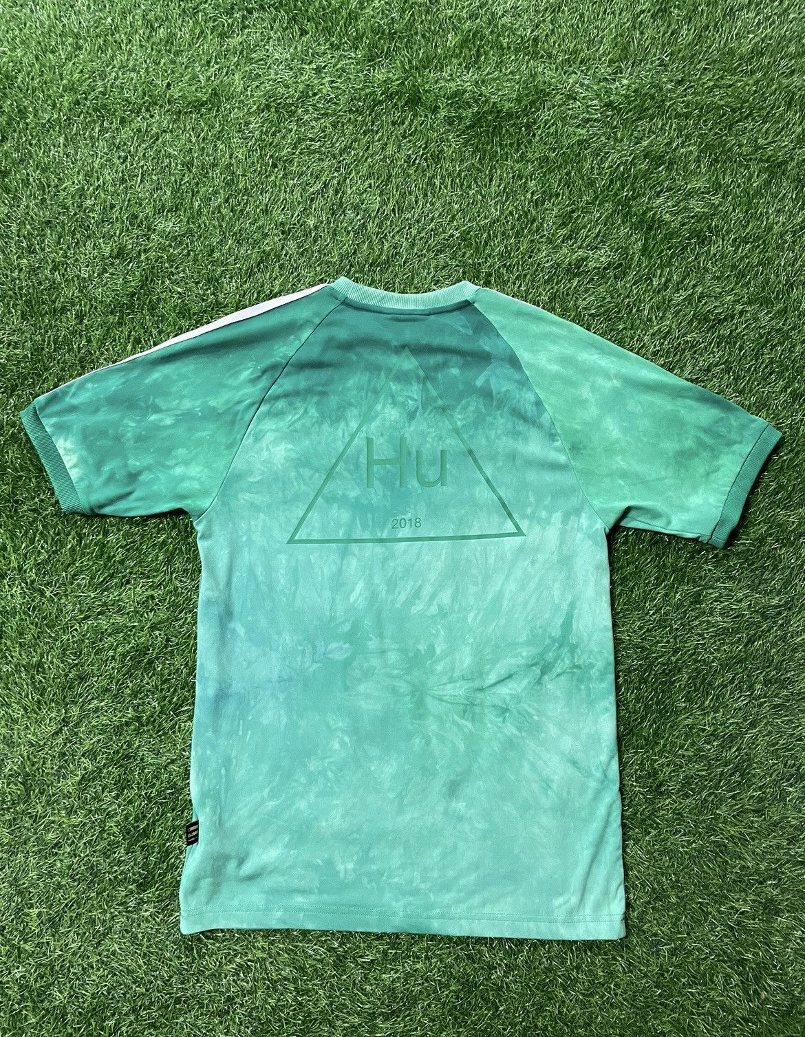 Adidas adidas pharrell williams Jersey Tee Shirt Size Small Size US S / EU 44-46 / 1 - 2 Thumbnail