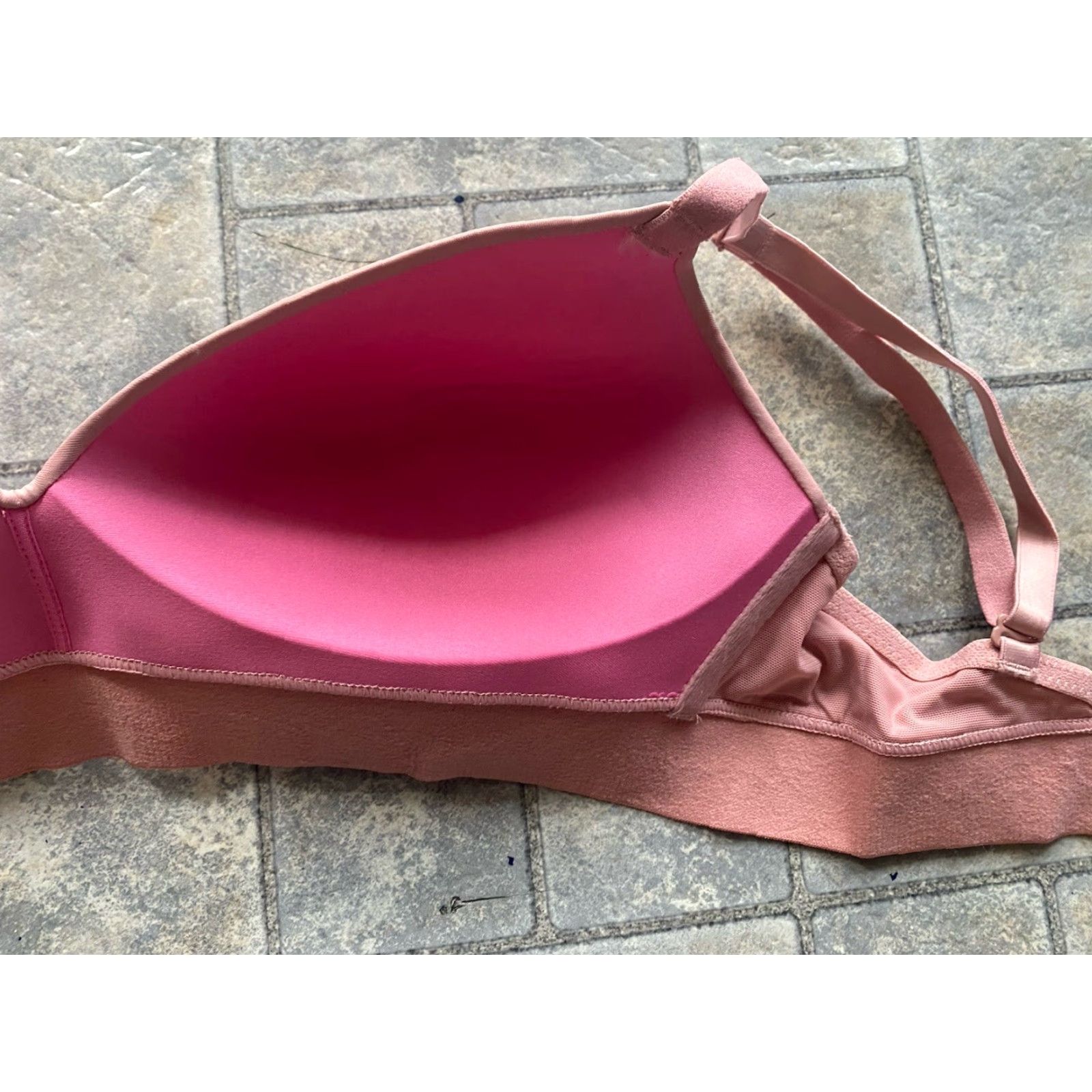 Victoria's Secret Victoria's Secret Pink Bra 36C Wireless Coral Pink NWT Wear Everywhere Womens Size ONE SIZE - 5 Thumbnail