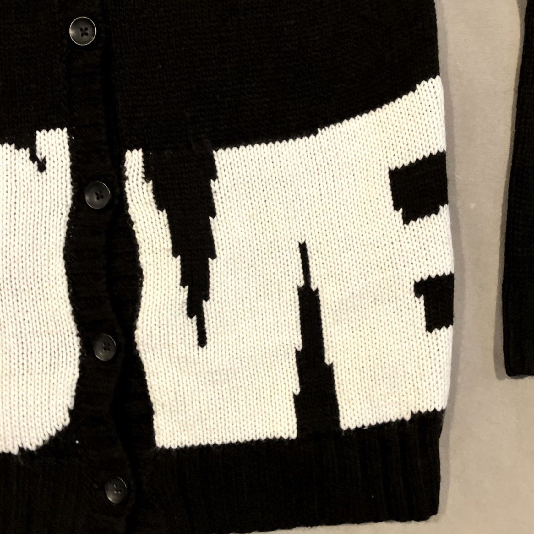Vintage Elan LOVE Cardigan - Black Open - Women's Large - Cardigan - Knit - Regular - Long Sleeve - Cozy - Solid - FallSpringSummerWinter - Women Size L / US 10 / IT 46 - 3 Thumbnail