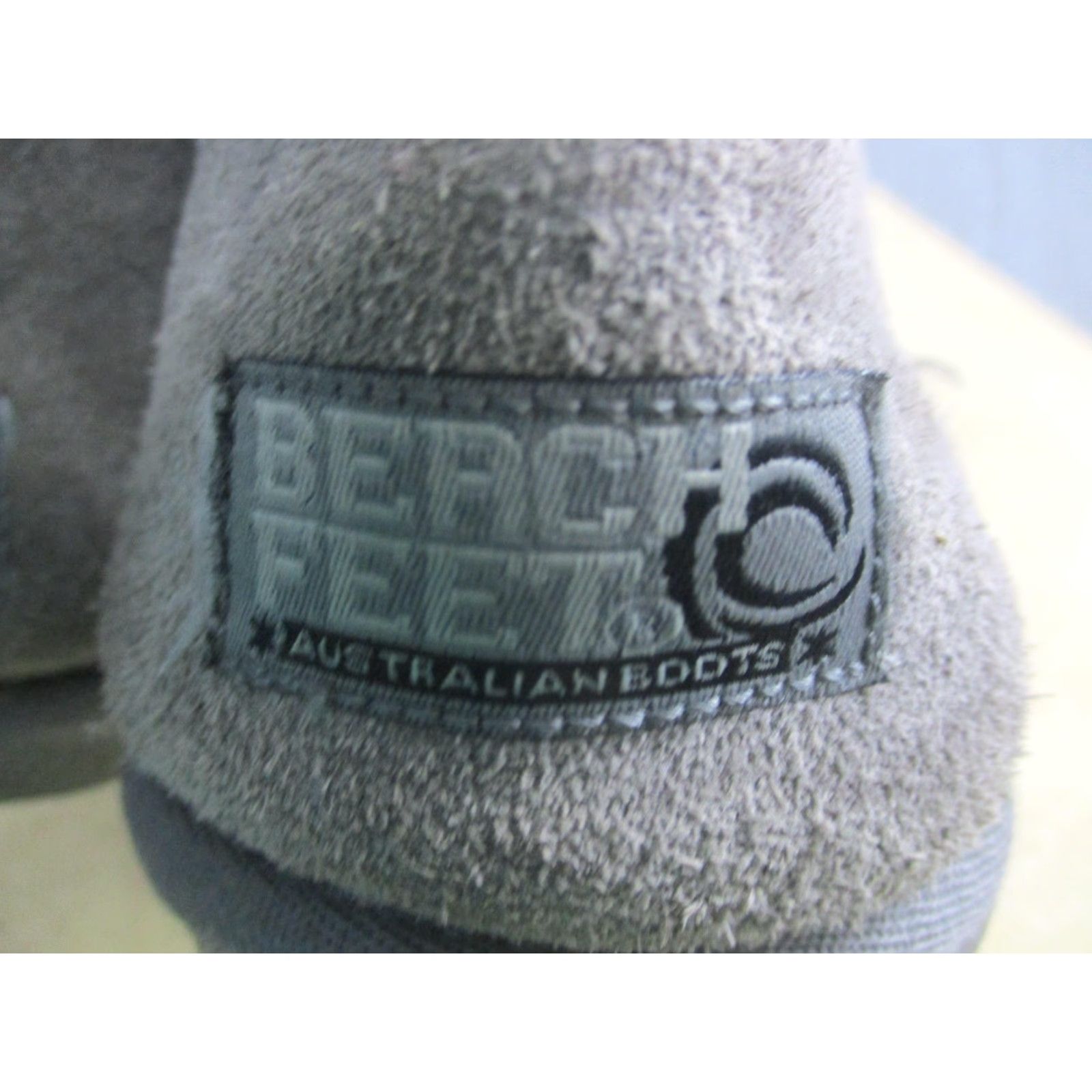 Vintage VINTAGE Beach Feet Boots Womens Size 10 Gray Suede Sheepskin Lined Mid Calf Winter Size US 10 / IT 40 - 2 Thumbnail