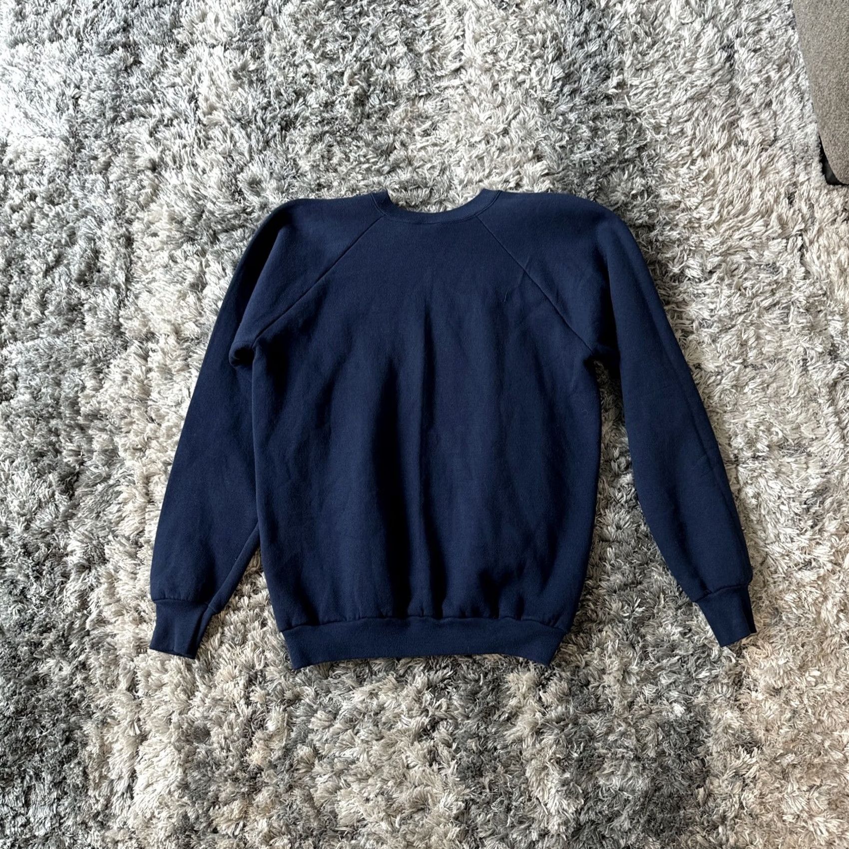 Fruit Of The Loom VINTAGE Crewneck Blue Y2K 1990 Long Sleeve Size XL X-Large Women’s Size XL / US 12-14 / IT 48-50 - 5 Thumbnail